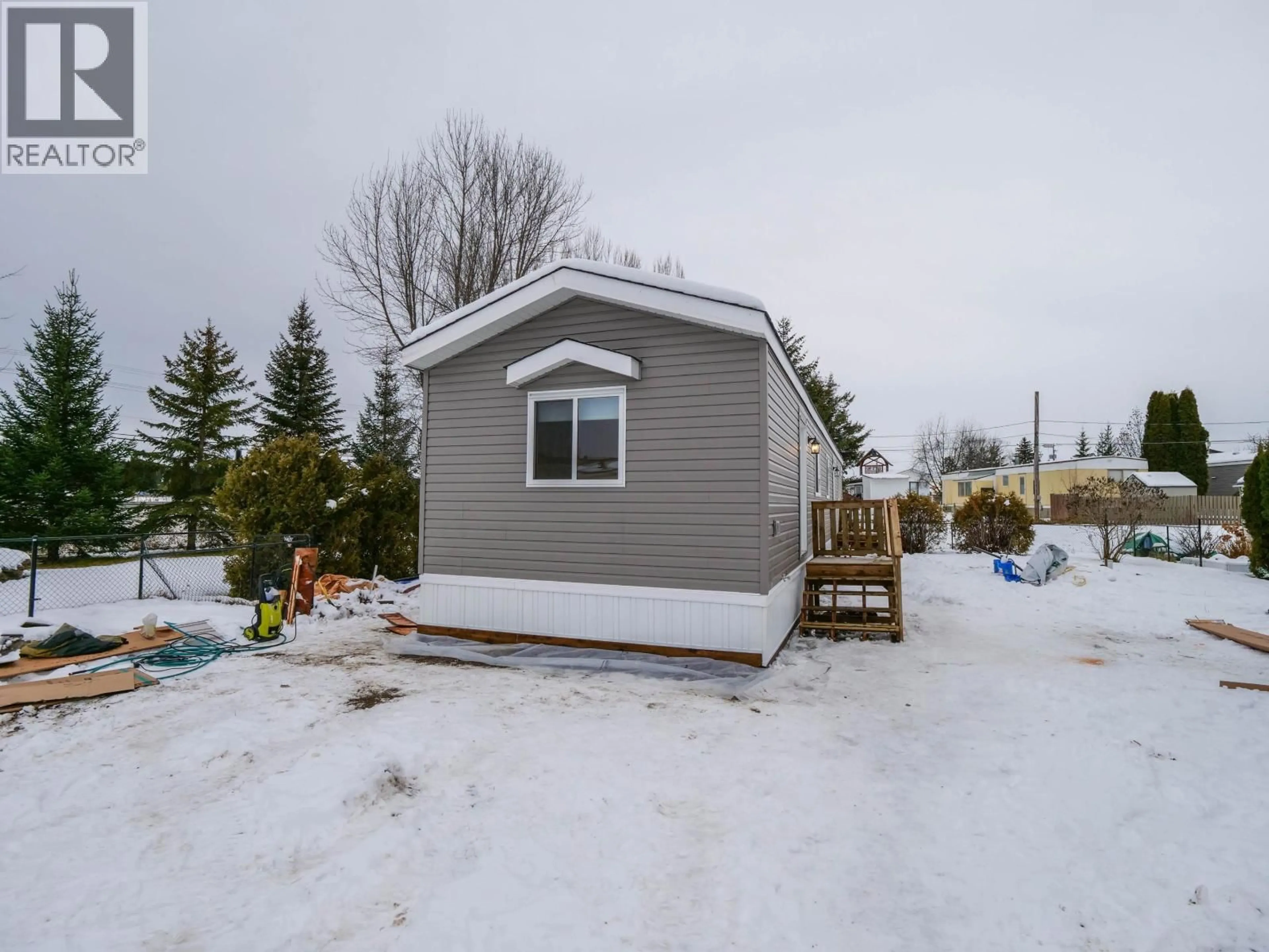 Shed for 41 - 602 ELM STREET, Quesnel British Columbia V3J3X1