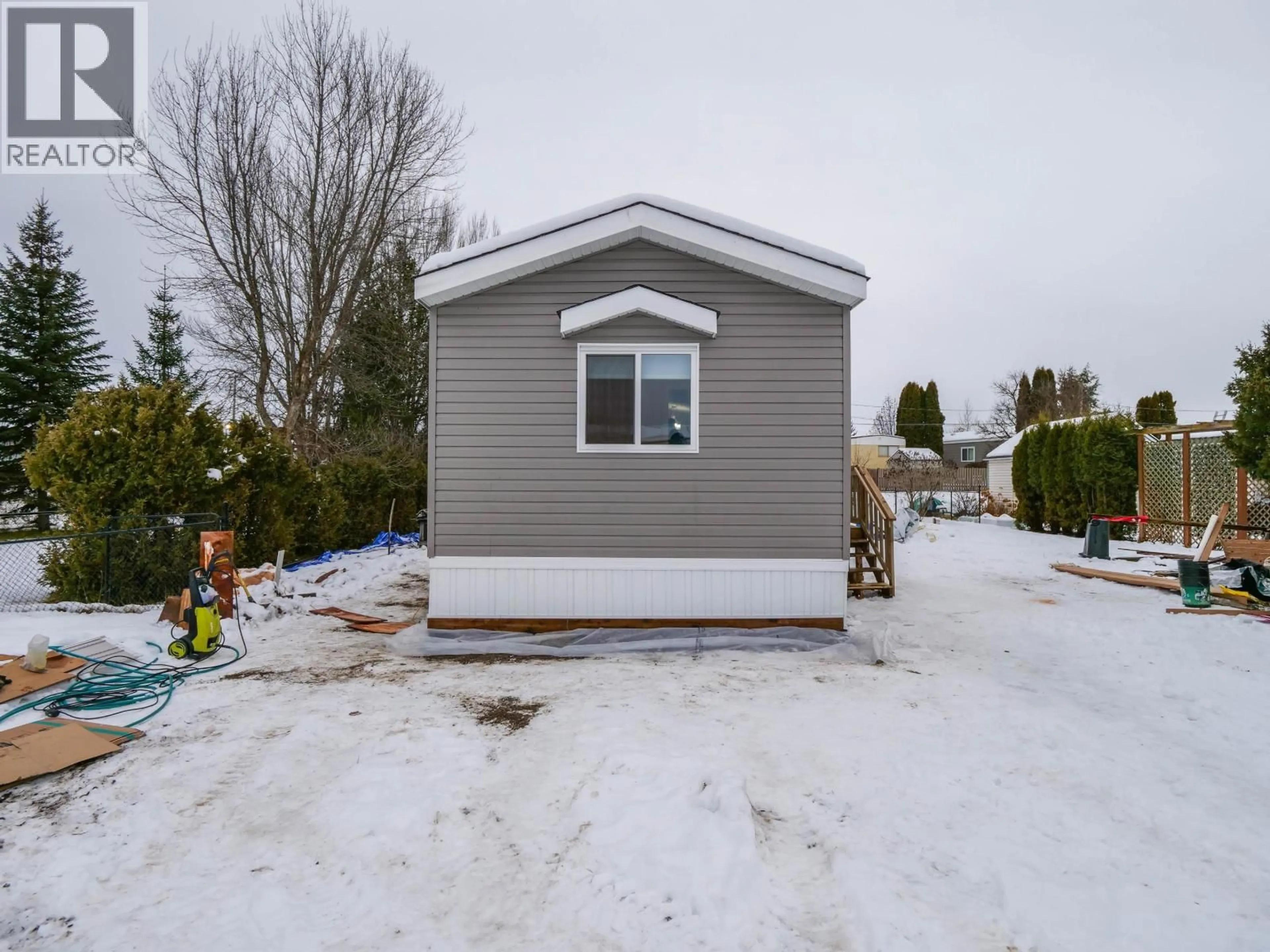 Shed for 41 - 602 ELM STREET, Quesnel British Columbia V3J3X1