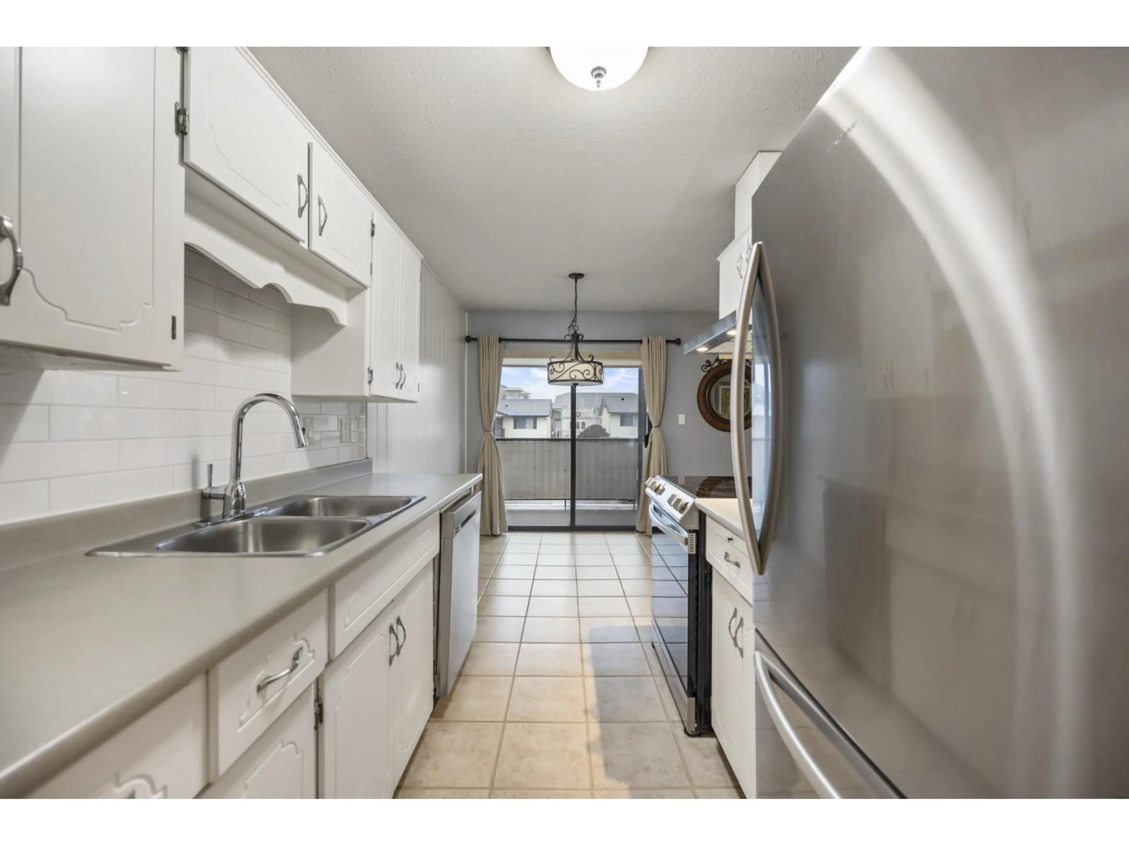 Standard kitchen, unknown for 34 - 7455 HURON STREET, Chilliwack British Columbia V2R3T9