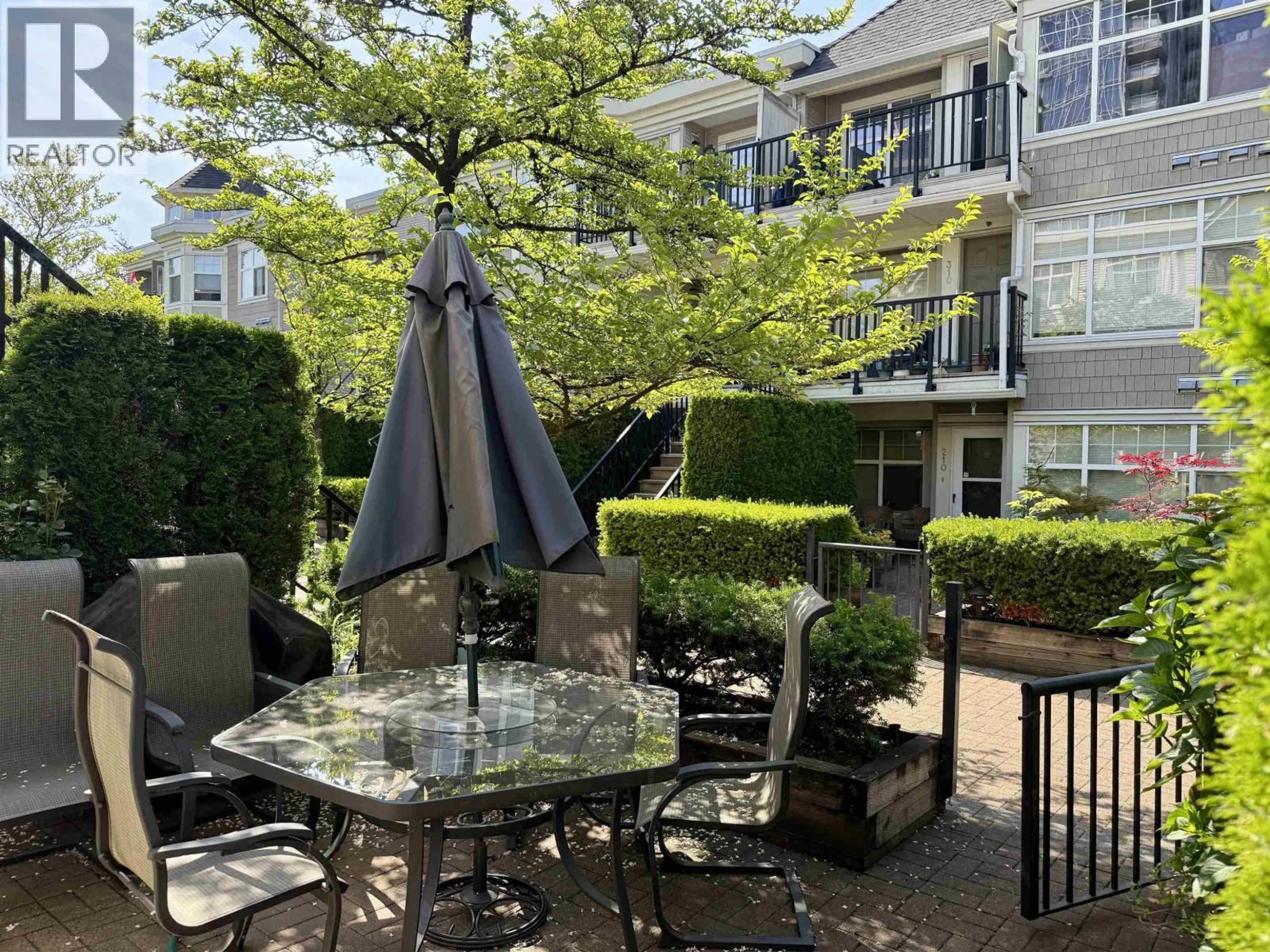 Patio, unknown for 12 - 7077 EDMONDS STREET, Burnaby British Columbia V3N1A3