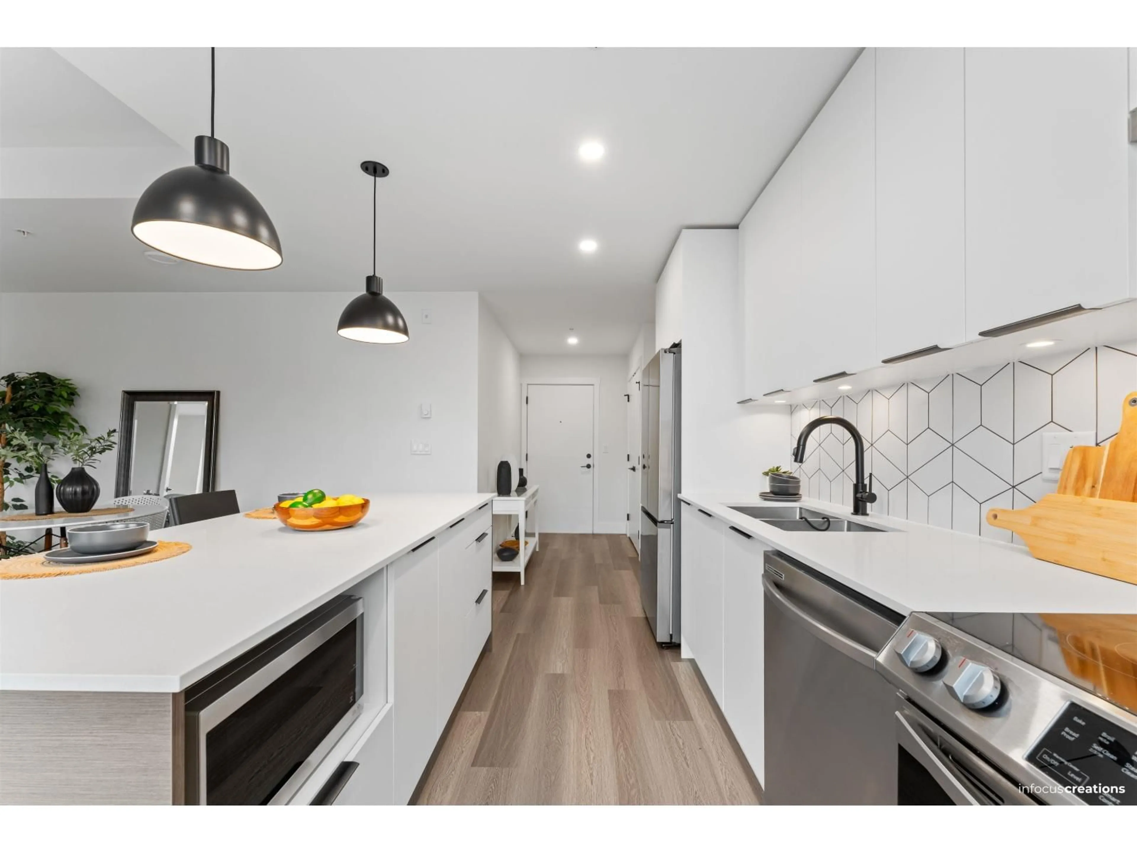 Unknown for 403 - 10778 138 STREET, Surrey British Columbia V3T0S5