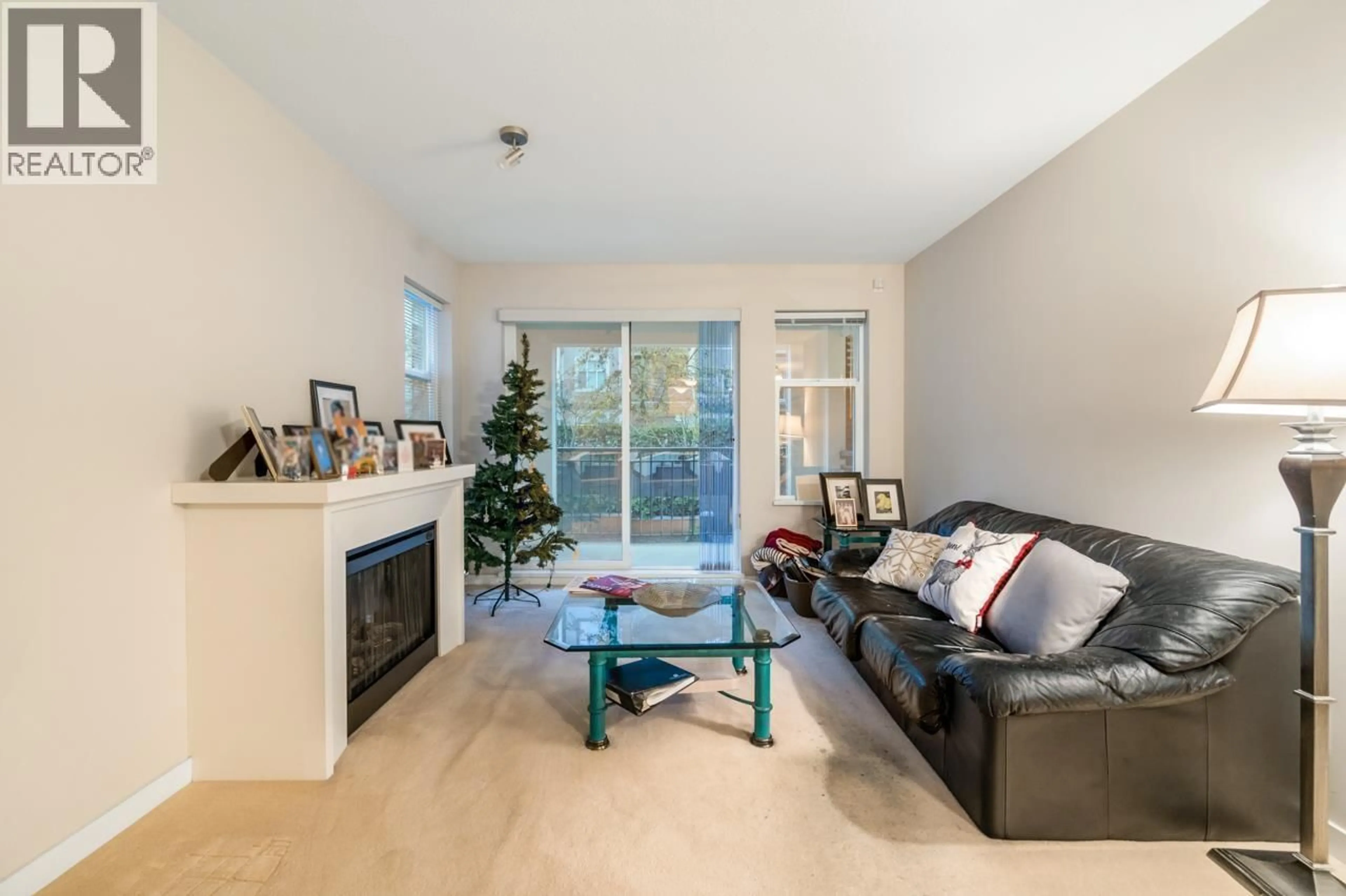 Living room with furniture, unknown for 210 - 4868 BRENTWOOD DRIVE, Burnaby British Columbia V5C0C2