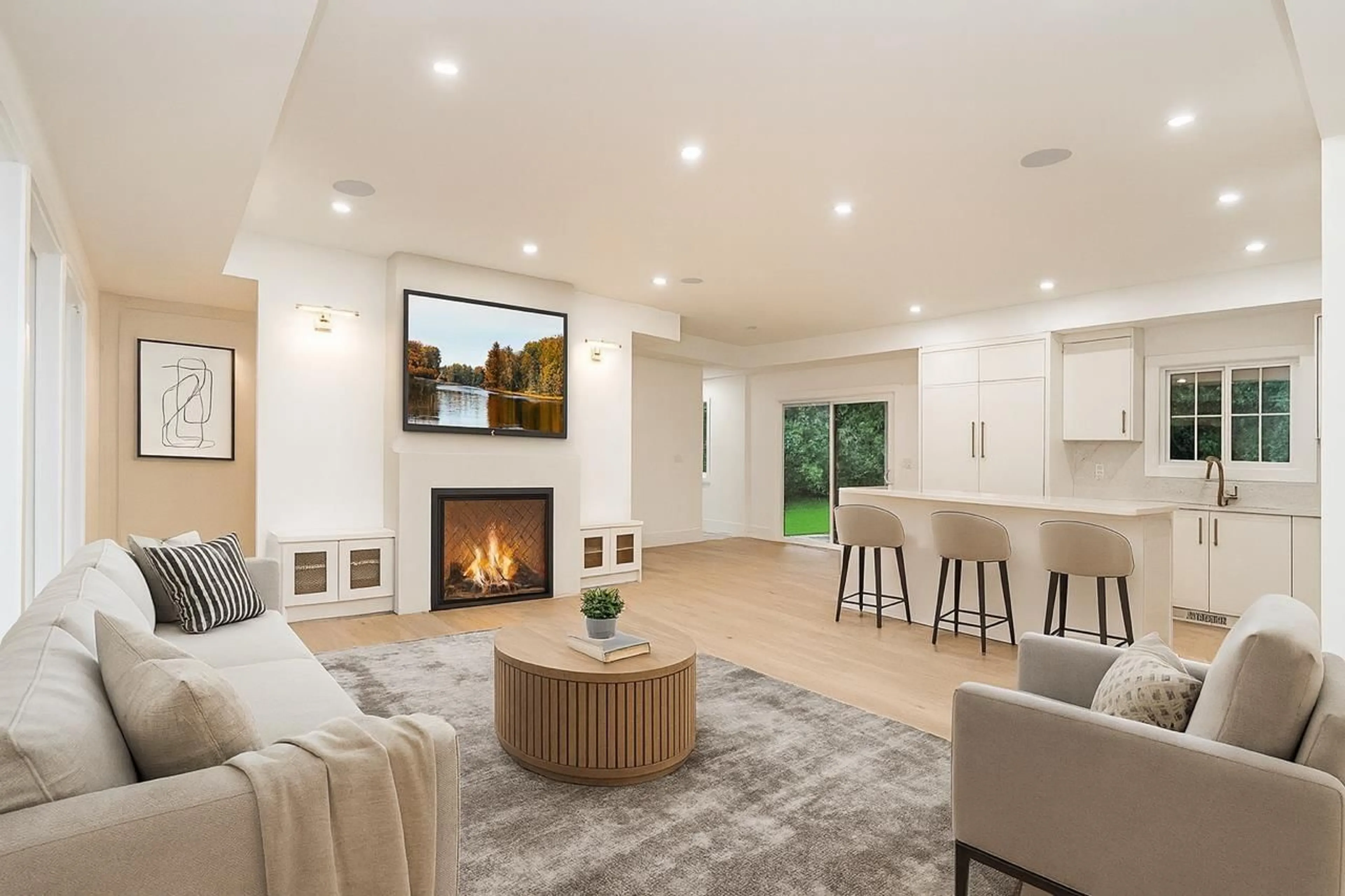 Living room with furniture, unknown for 24430 56 AVENUE, Langley British Columbia V2Z1E9