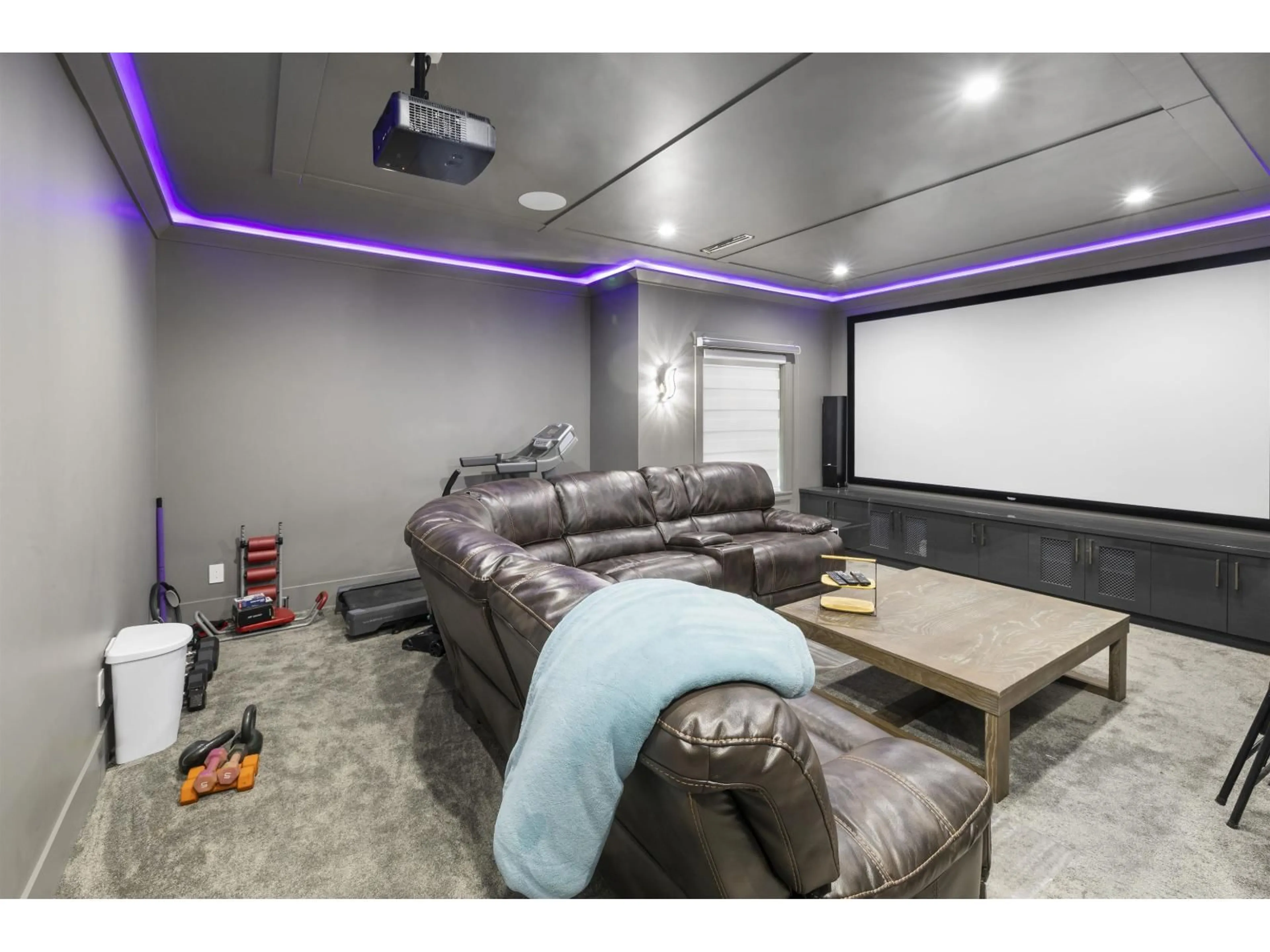 Home theater for 8671 GALWAY CRESCENT, Surrey British Columbia V3W6C8