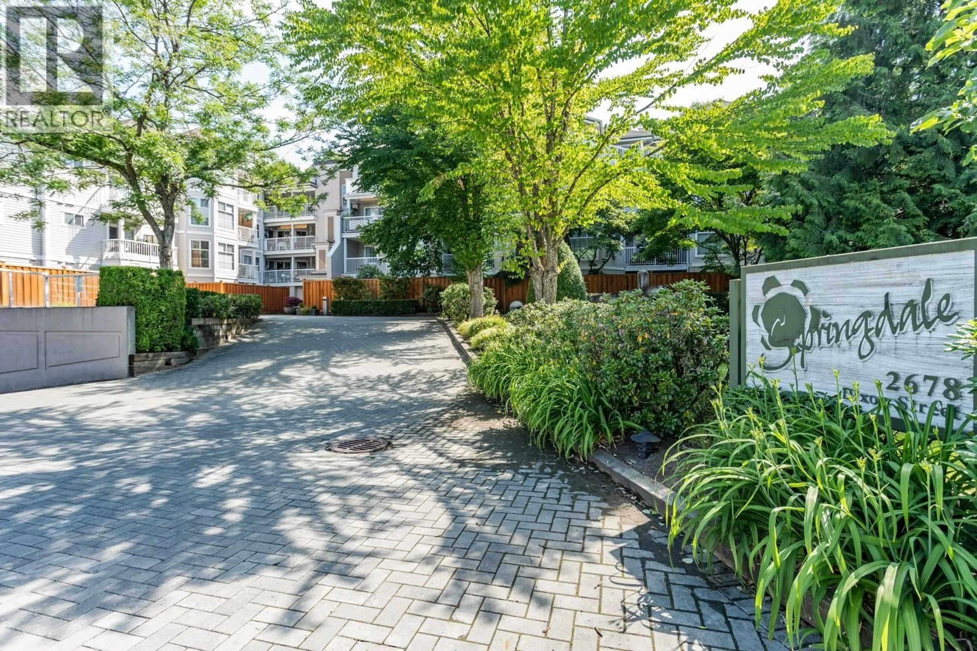 Patio, street for 401 - 2678 DIXON STREET, Port Coquitlam British Columbia V3C6L7