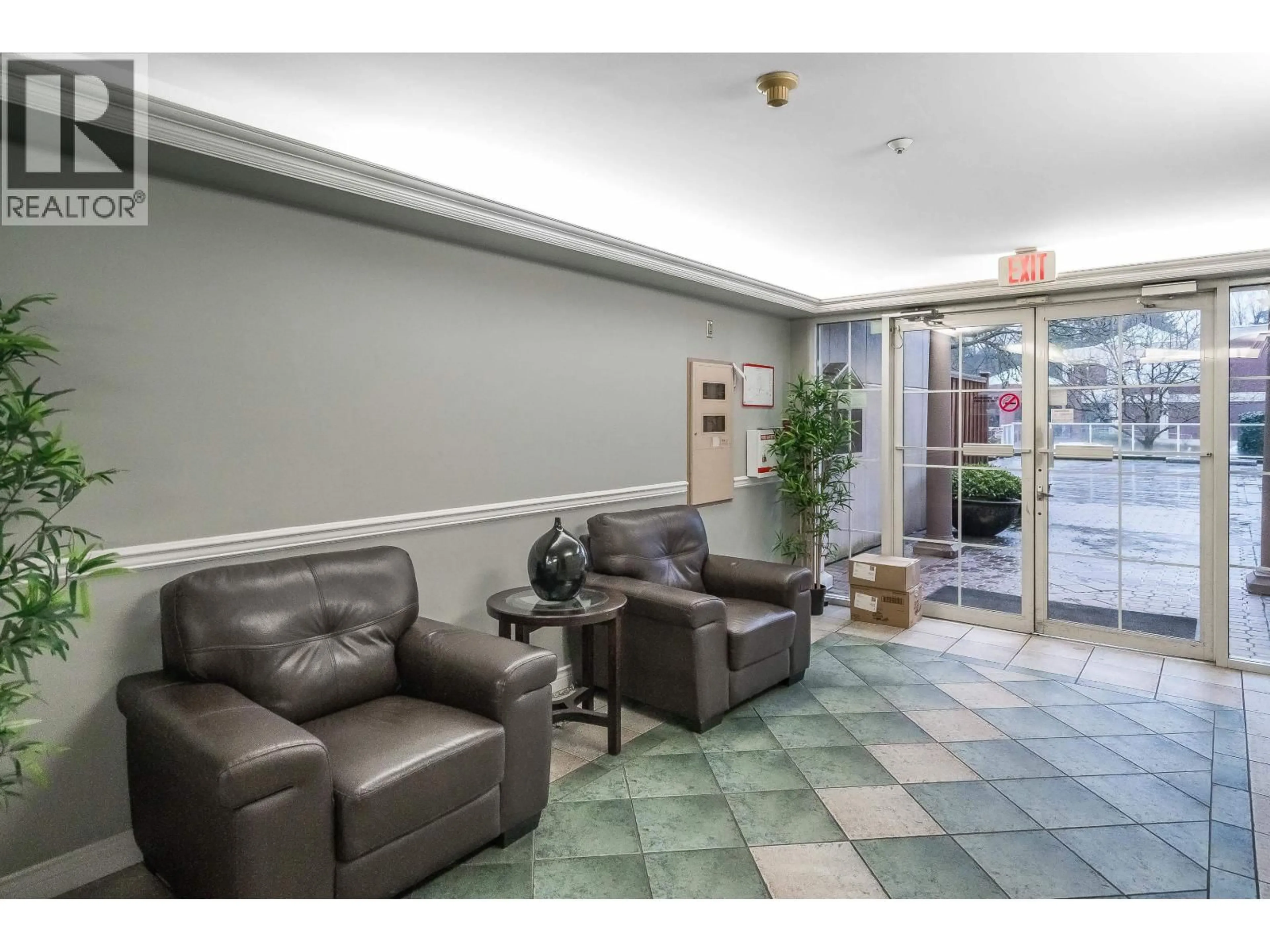 Lobby for 401 - 2678 DIXON STREET, Port Coquitlam British Columbia V3C6L7