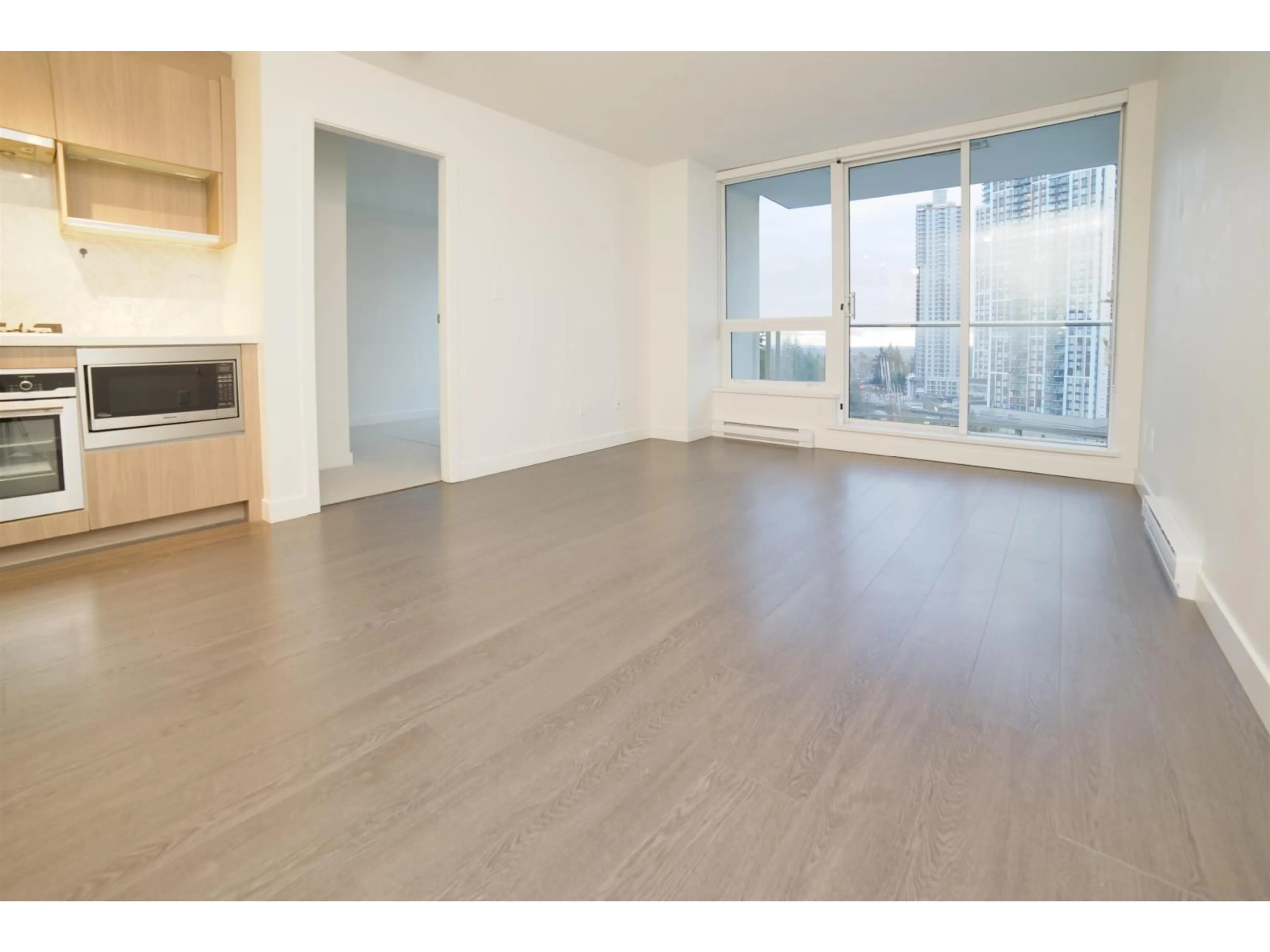 A pic of a room for 1703 - 13696 100 AVENUE, Surrey British Columbia V3T0L5