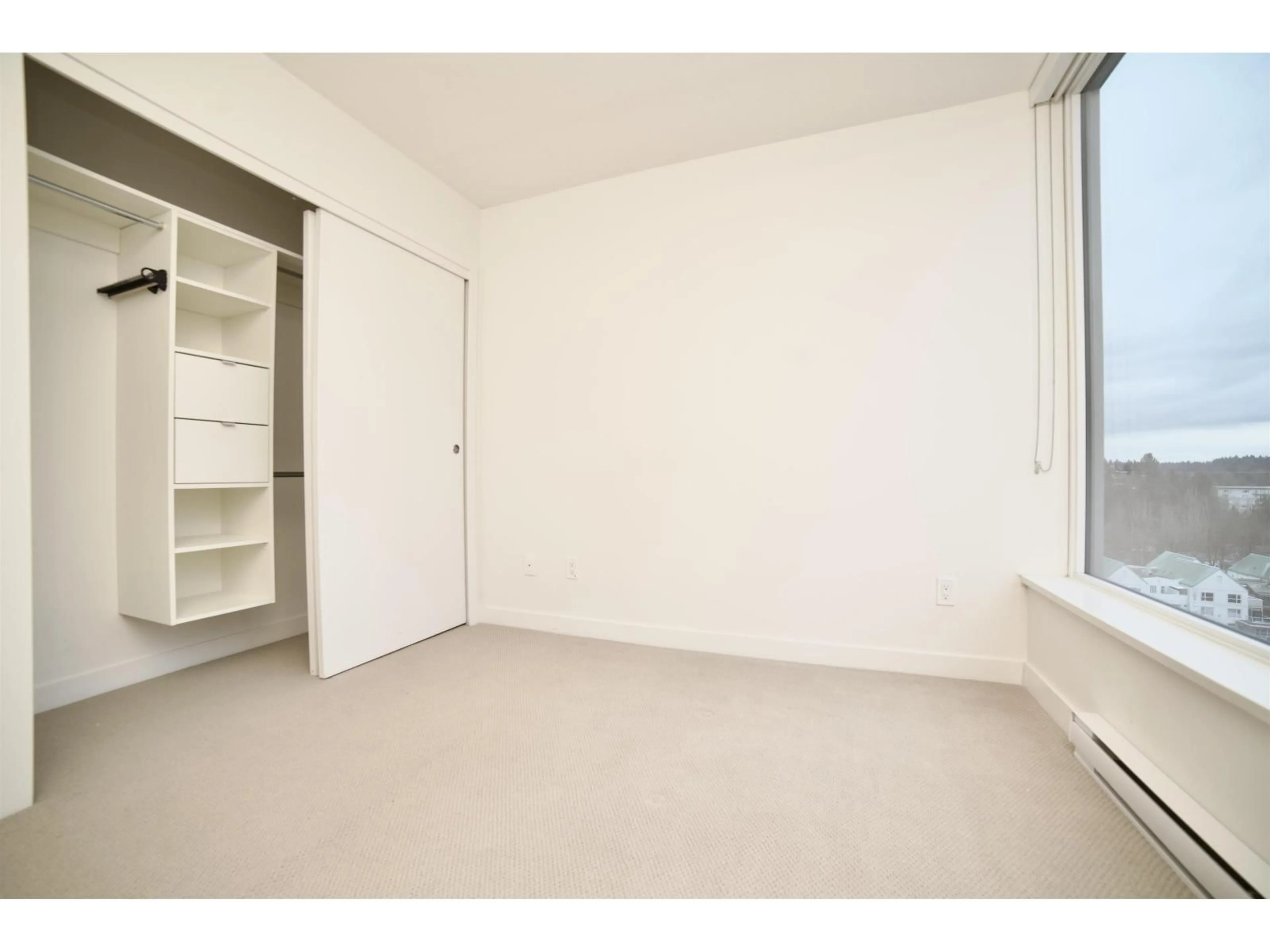 A pic of a room for 1703 - 13696 100 AVENUE, Surrey British Columbia V3T0L5