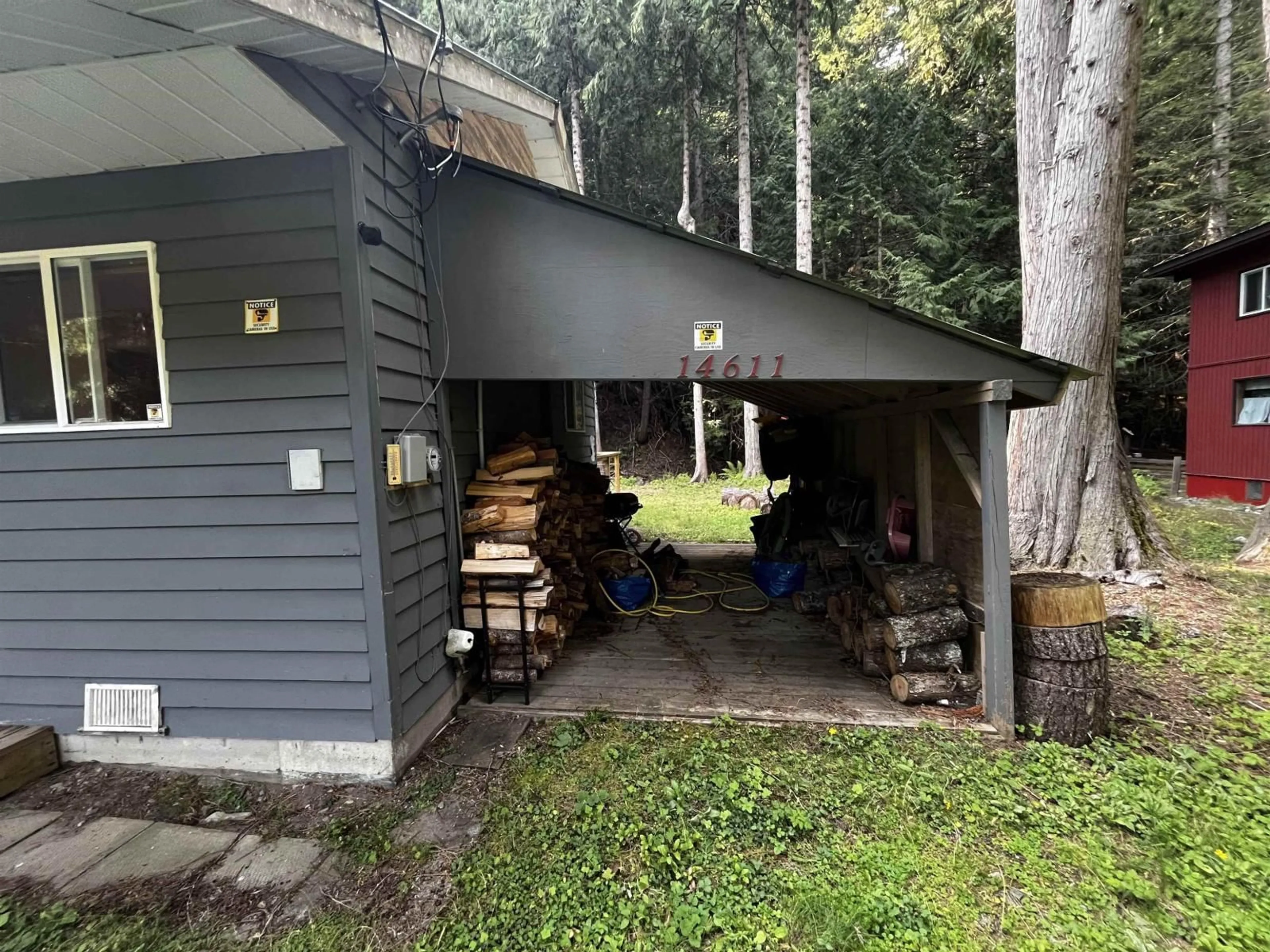 Shed for 14611 ALPINE BOULEVARD, Hope British Columbia V0X1L5