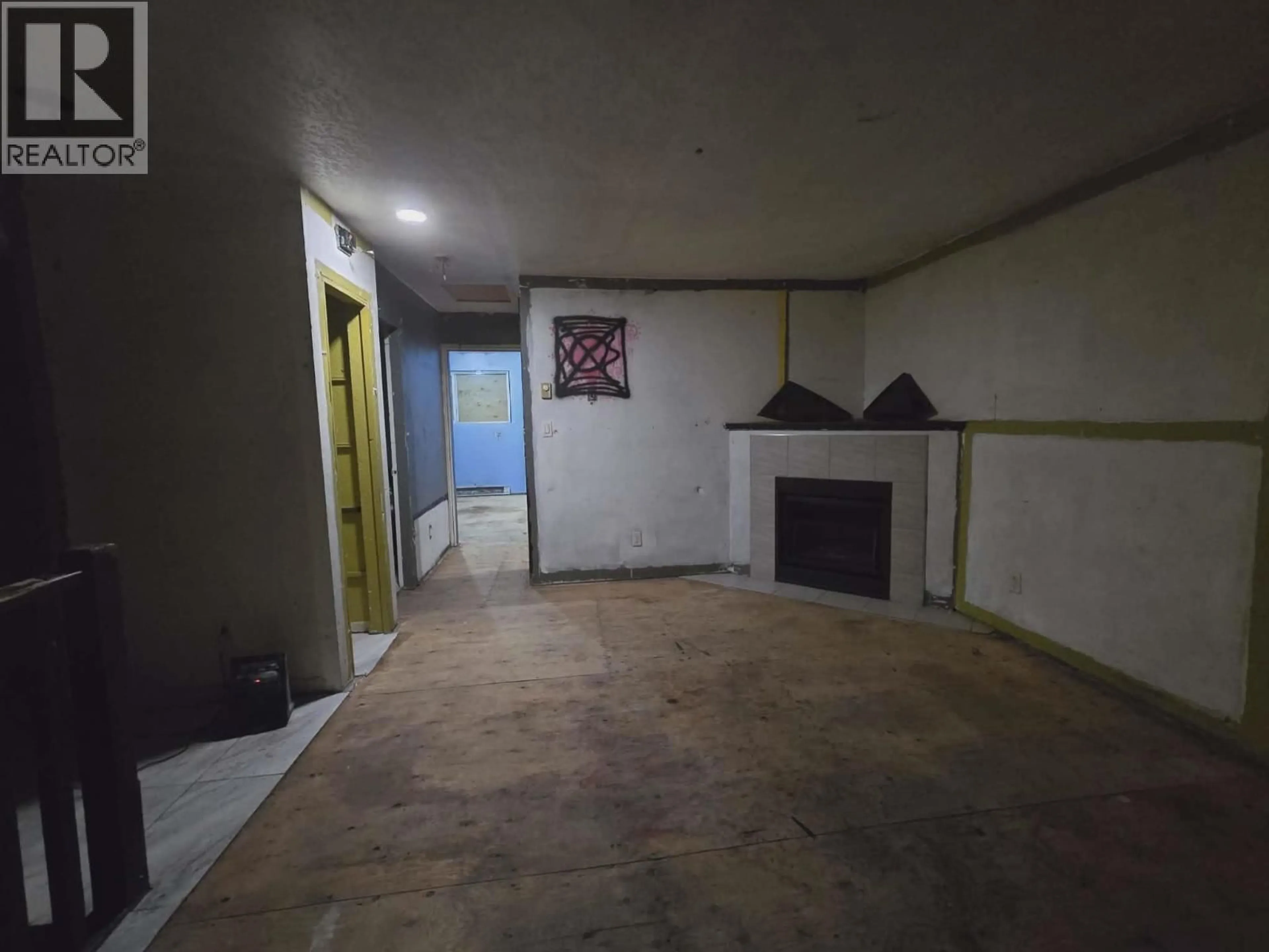 A pic of a room for 2260 VICTORIA STREET, Prince George British Columbia V2L2L9