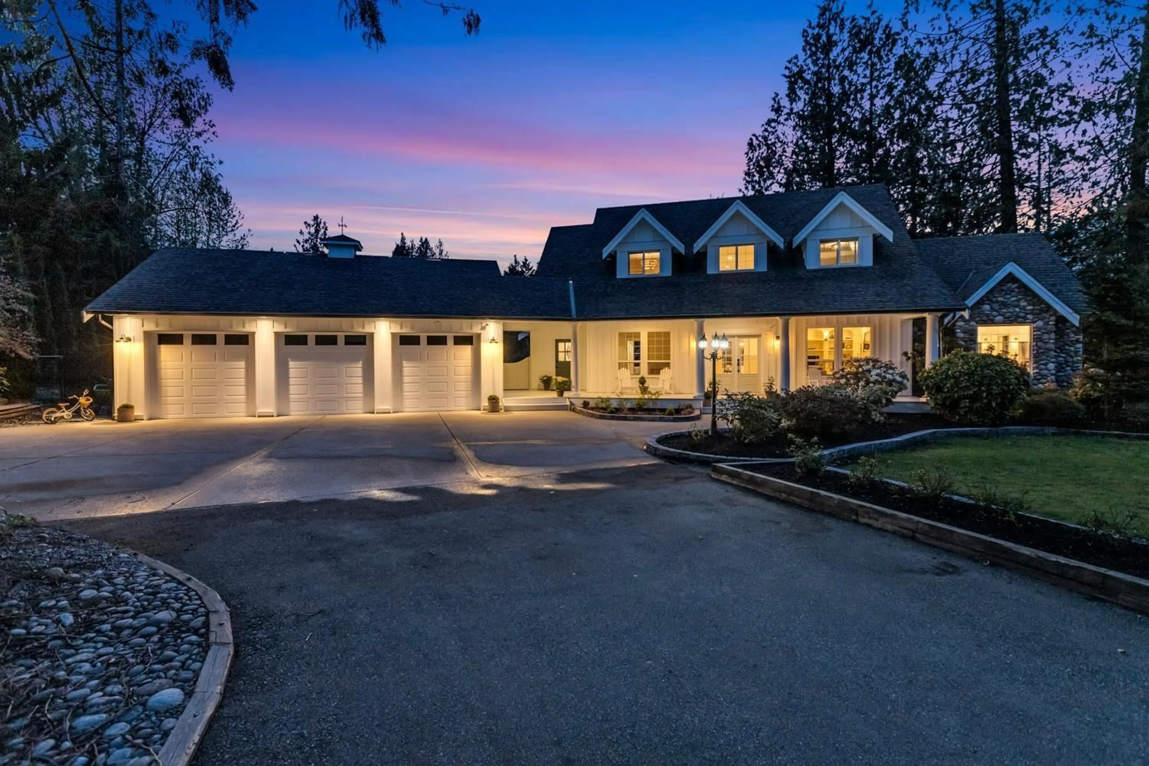 Unknown for 22085 86A AVENUE, Langley British Columbia V1M3S8