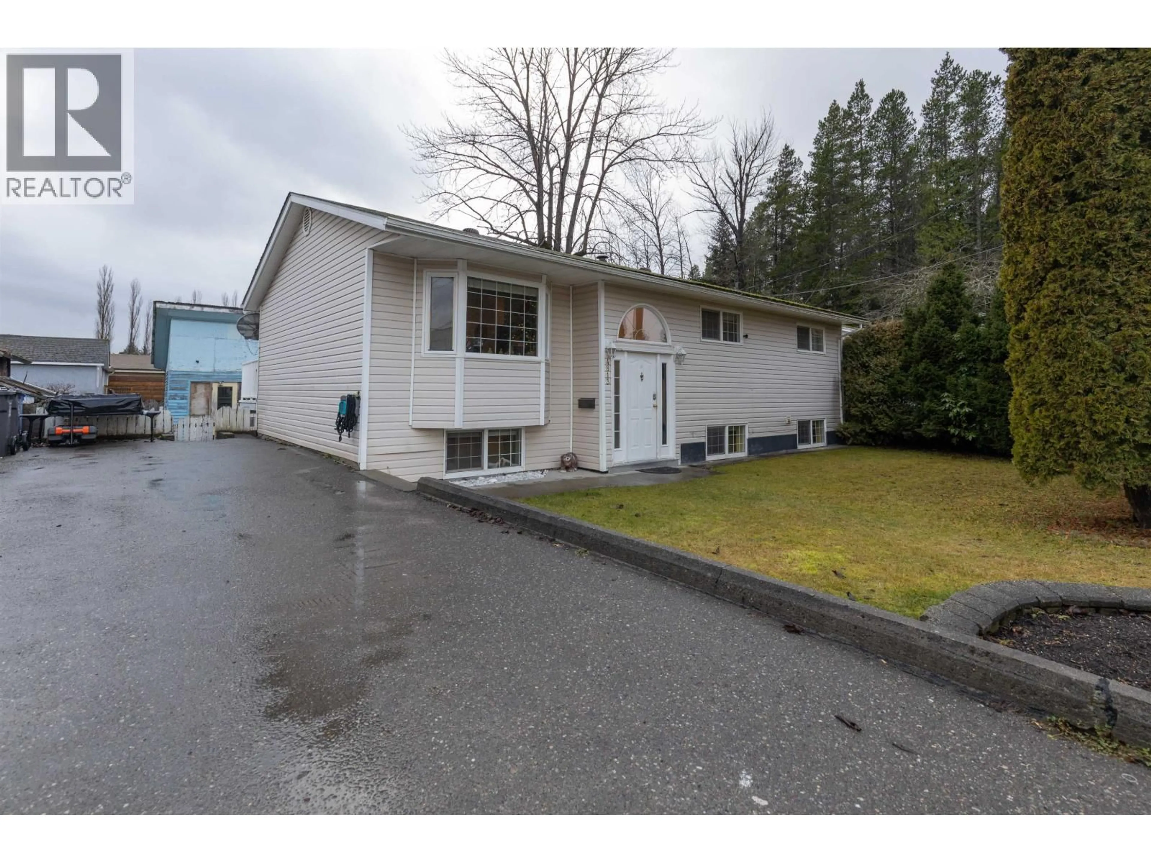 Unknown for 4813 POHLE AVENUE, Terrace British Columbia V8G1J4