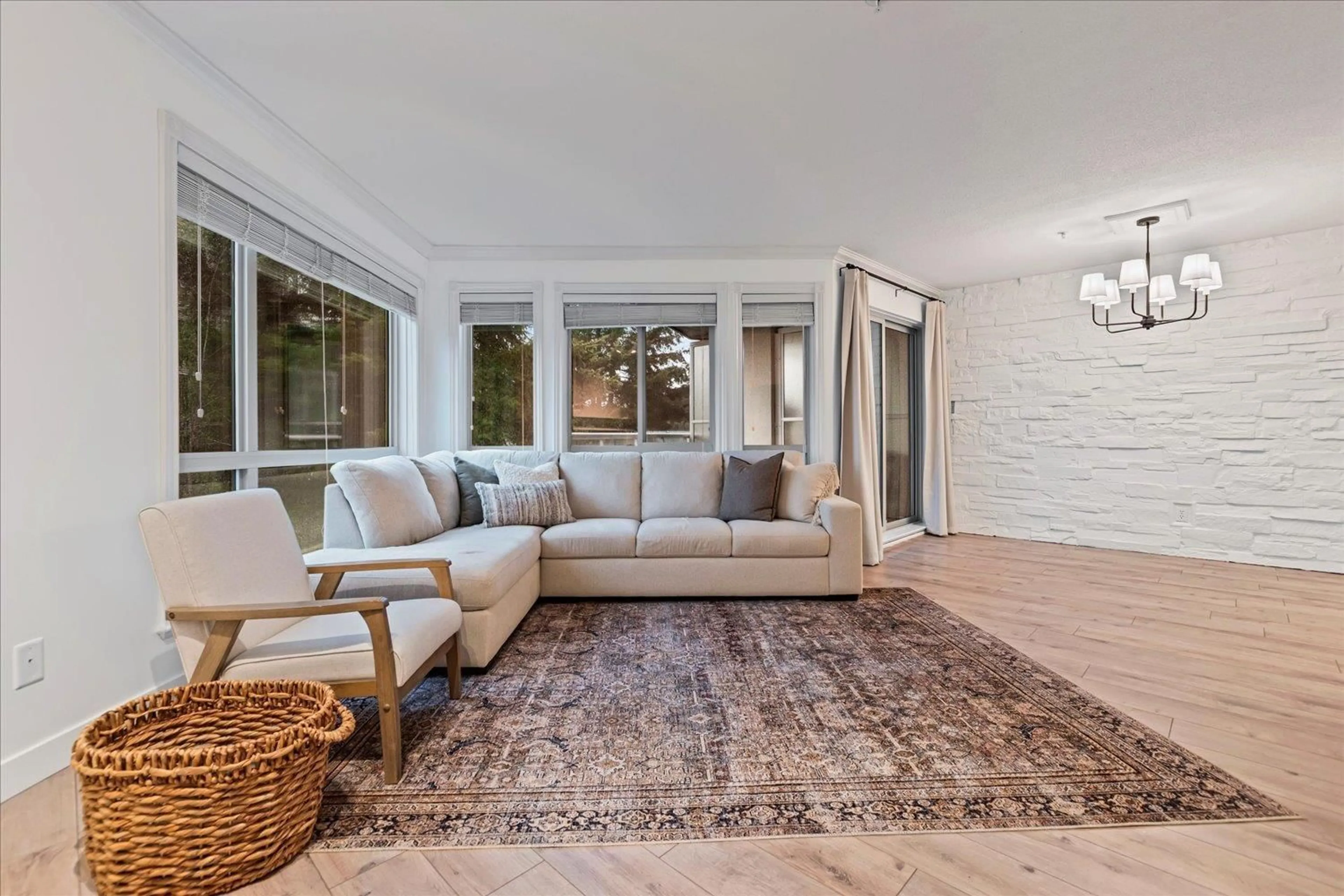 Living room with furniture, unknown for 301 - 2575 WARE STREET, Abbotsford British Columbia V2S3E2