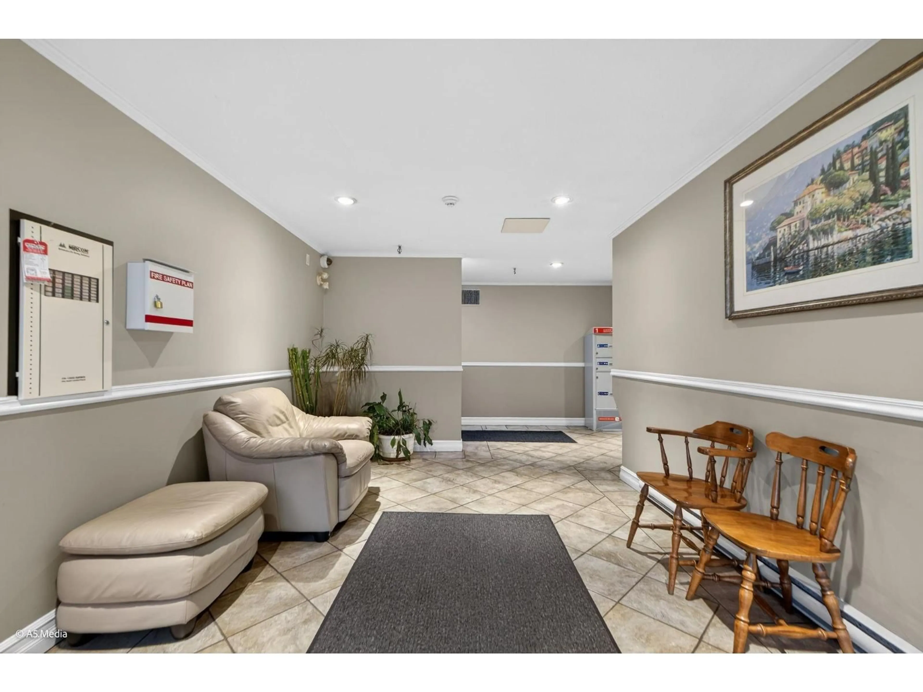 Unknown for 107 - 10438 148 STREET, Surrey British Columbia V3R8S9