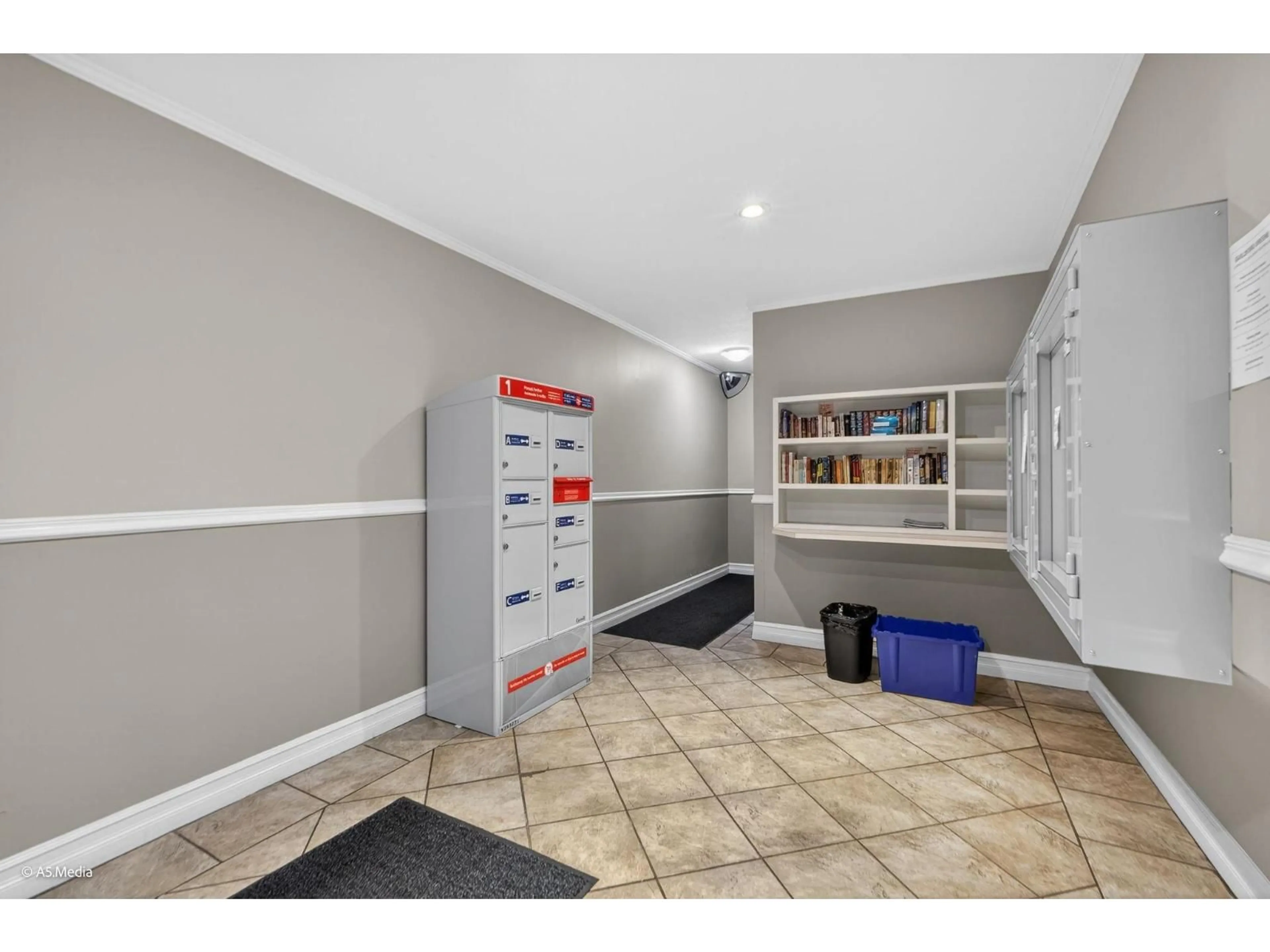 Unknown for 107 - 10438 148 STREET, Surrey British Columbia V3R8S9