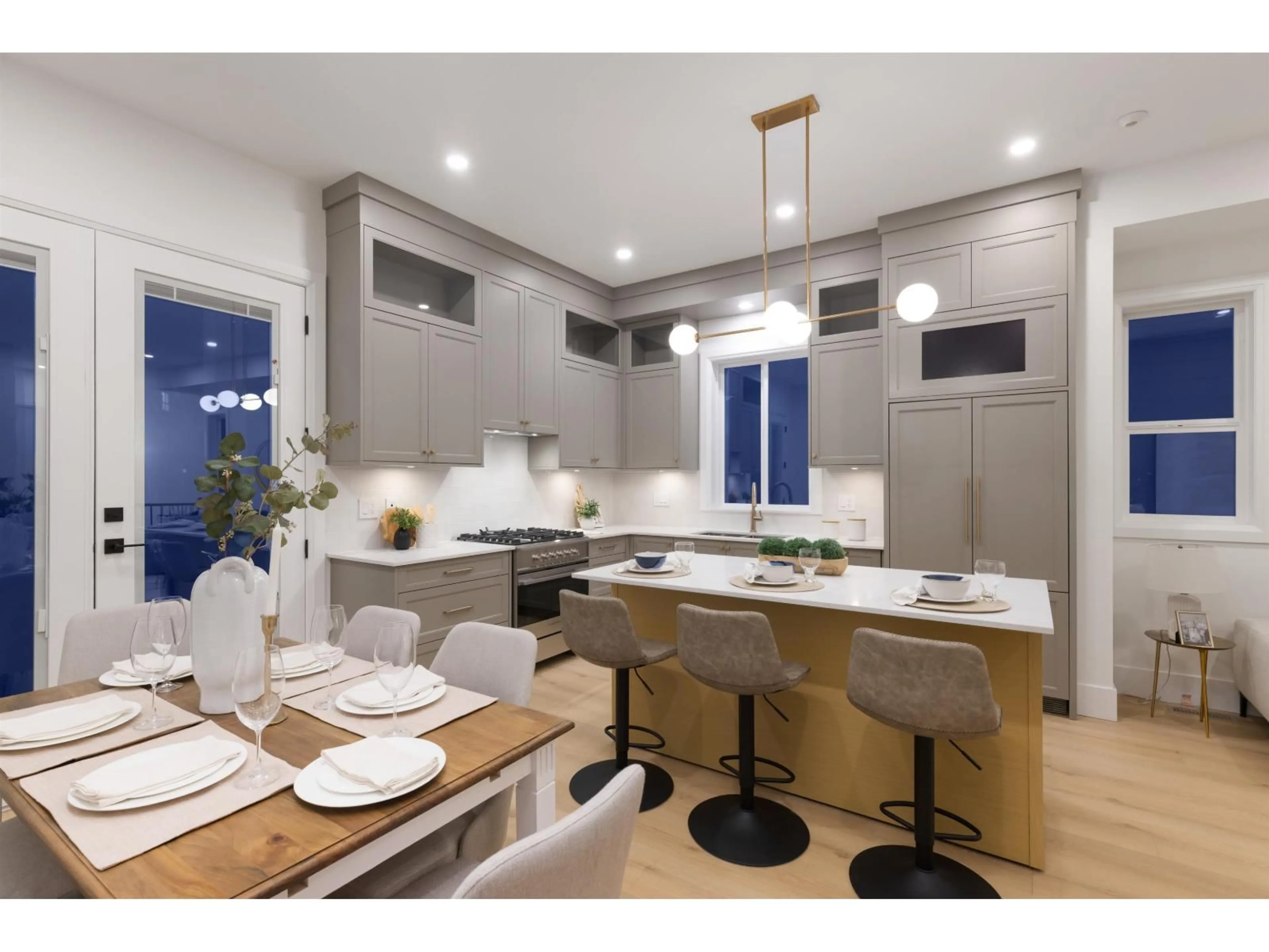 Open concept kitchen, unknown for 102 - 1820 165A STREET, Surrey British Columbia V3Z9X5