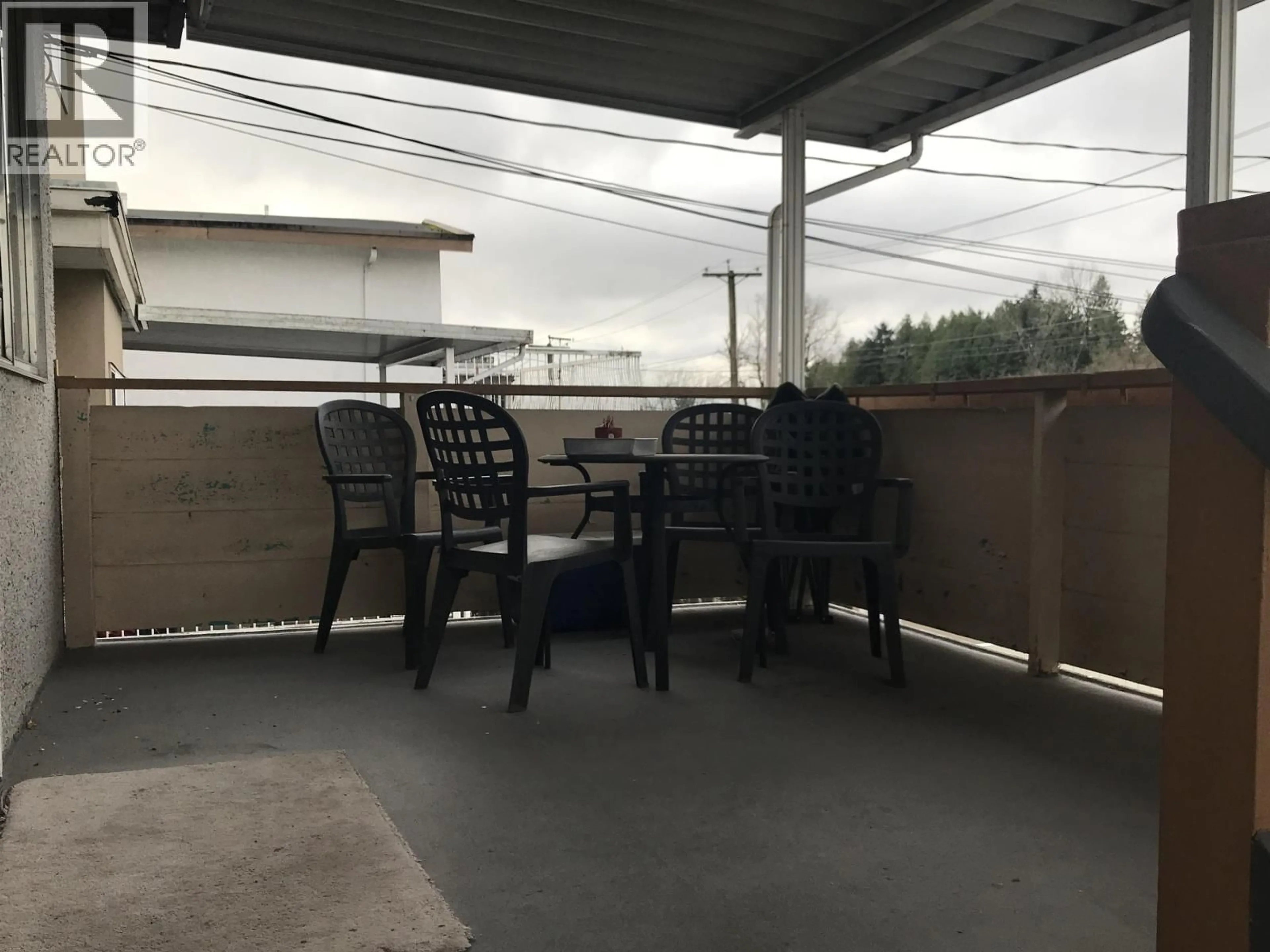 Patio, street for 5771 SHERBROOKE STREET, Vancouver British Columbia V5W3N1