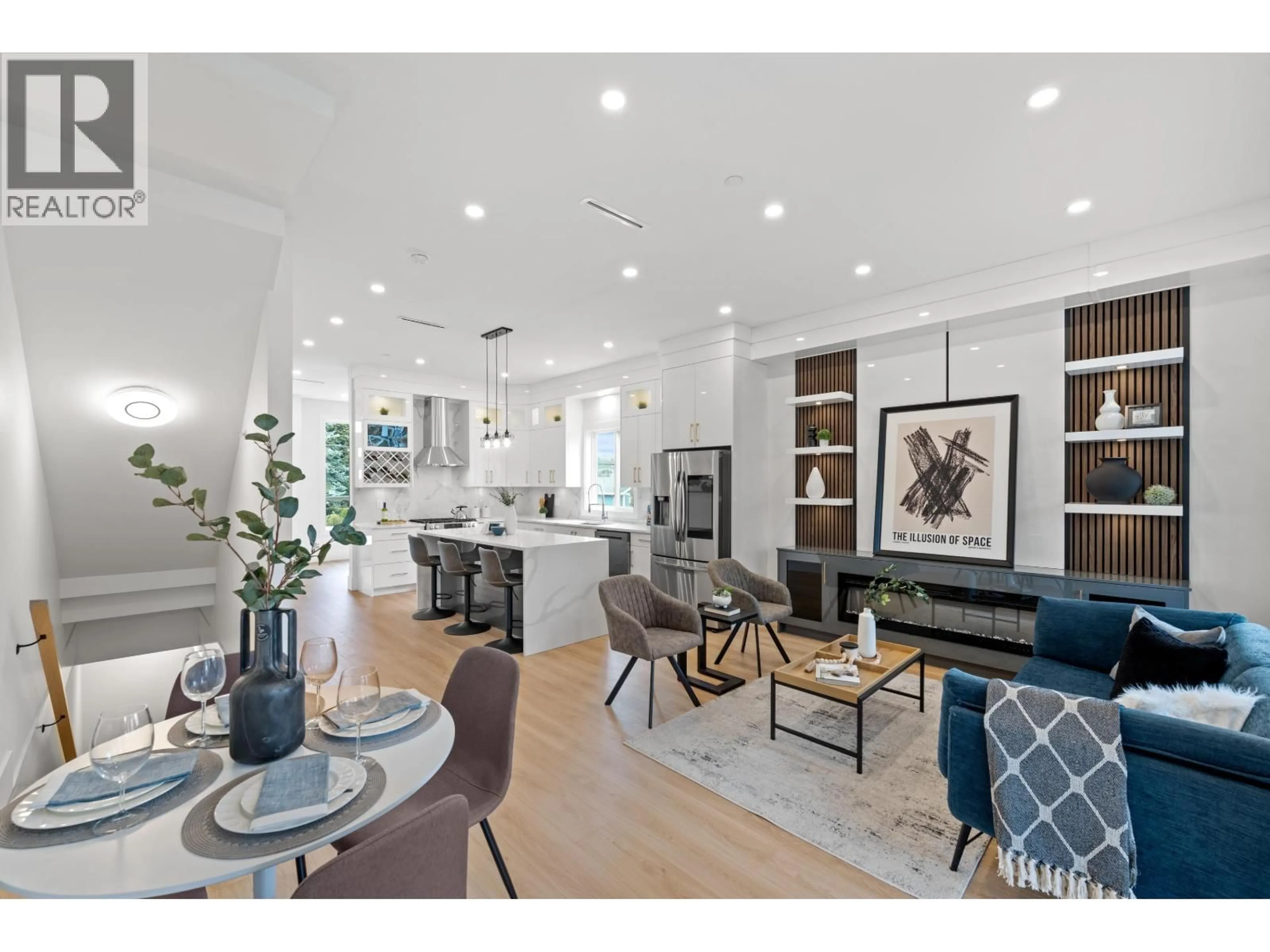 Open concept kitchen, unknown for 1 - 122 EIGHTH AVENUE, New Westminster British Columbia V3L1X8