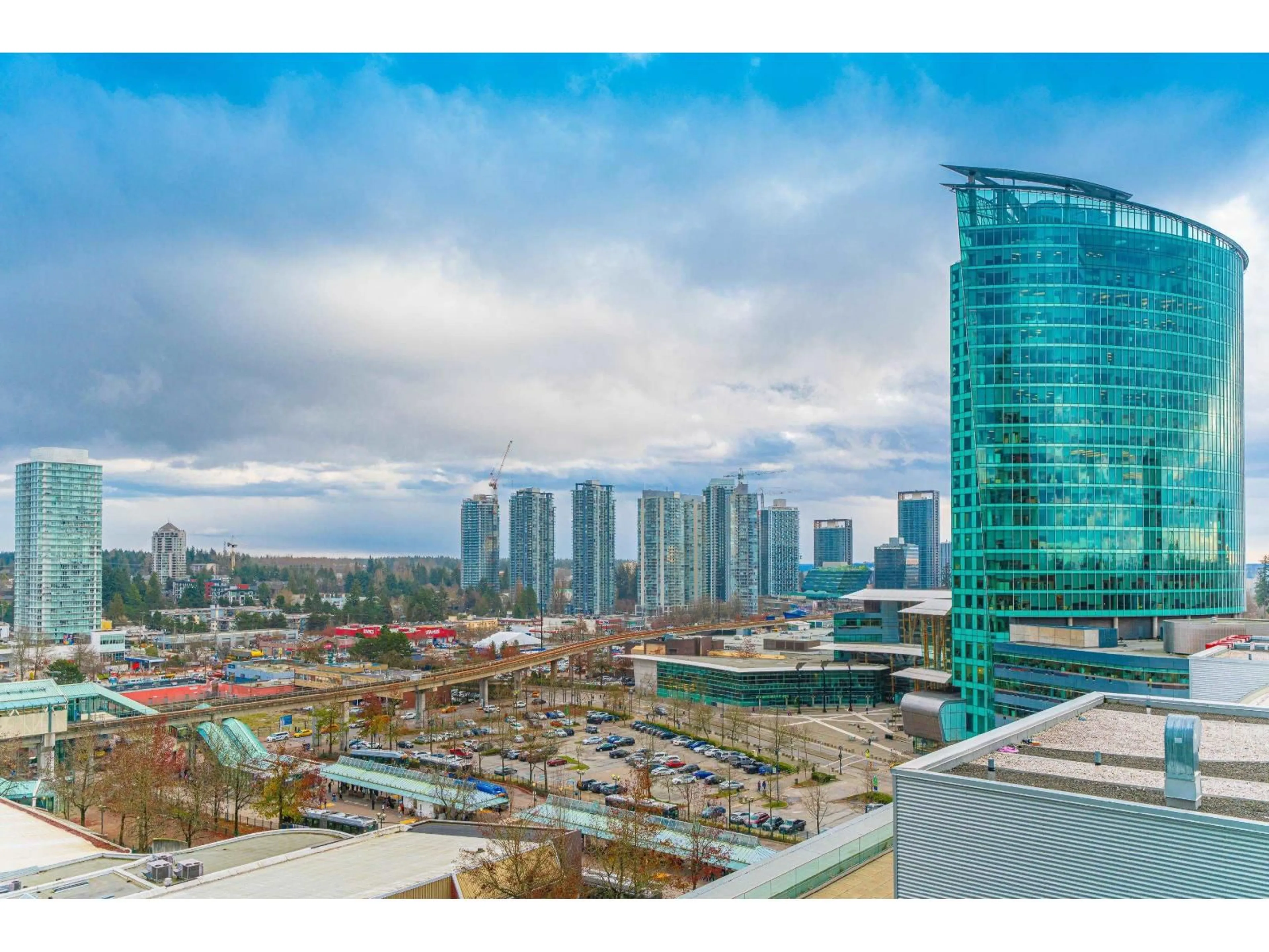 Unknown for 1401 - 13438 CENTRAL AVENUE, Surrey British Columbia V3T0N5