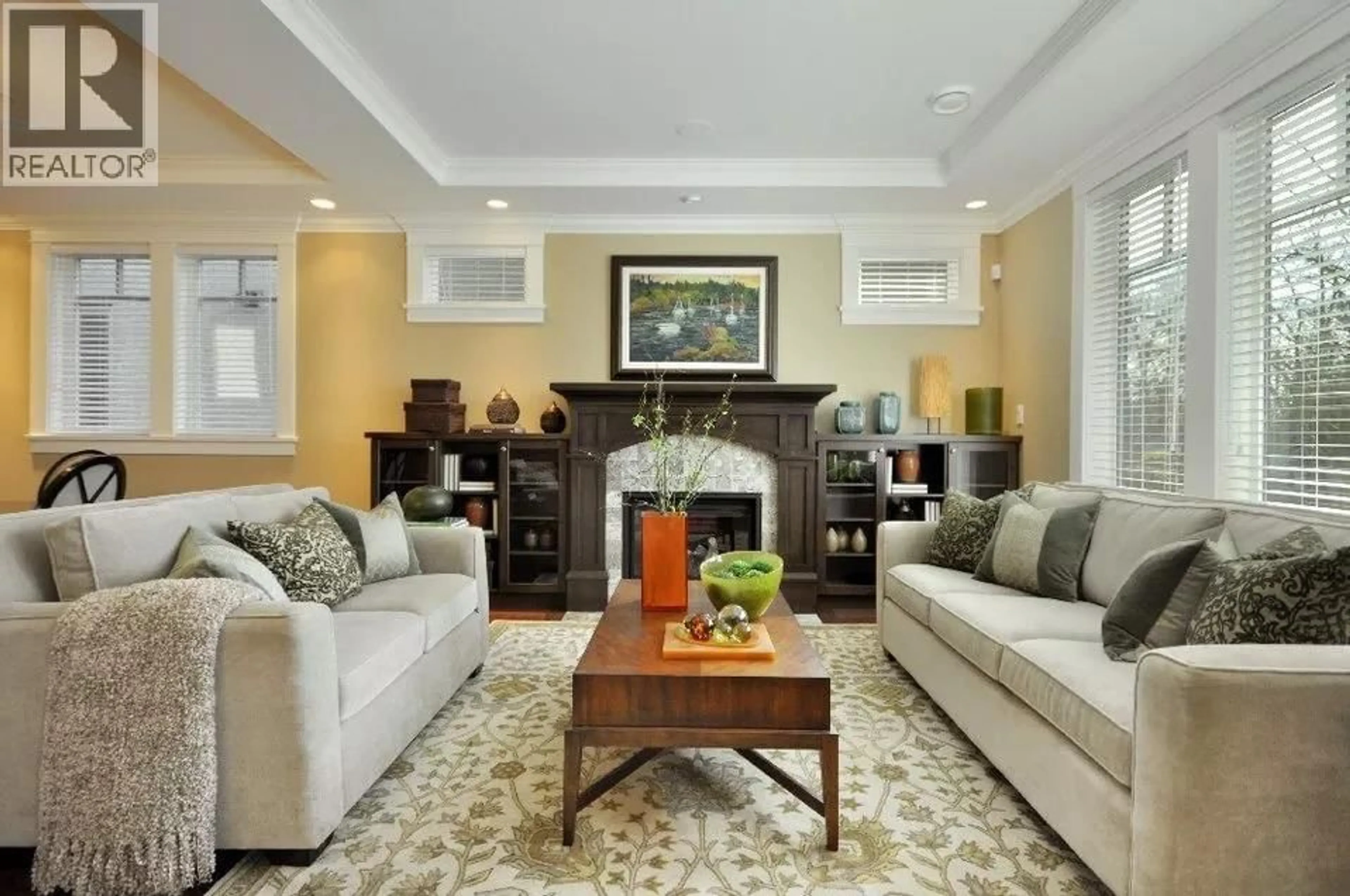 Living room with furniture, carpet floor for 2031 45TH AVENUE, Vancouver British Columbia V6M2H8