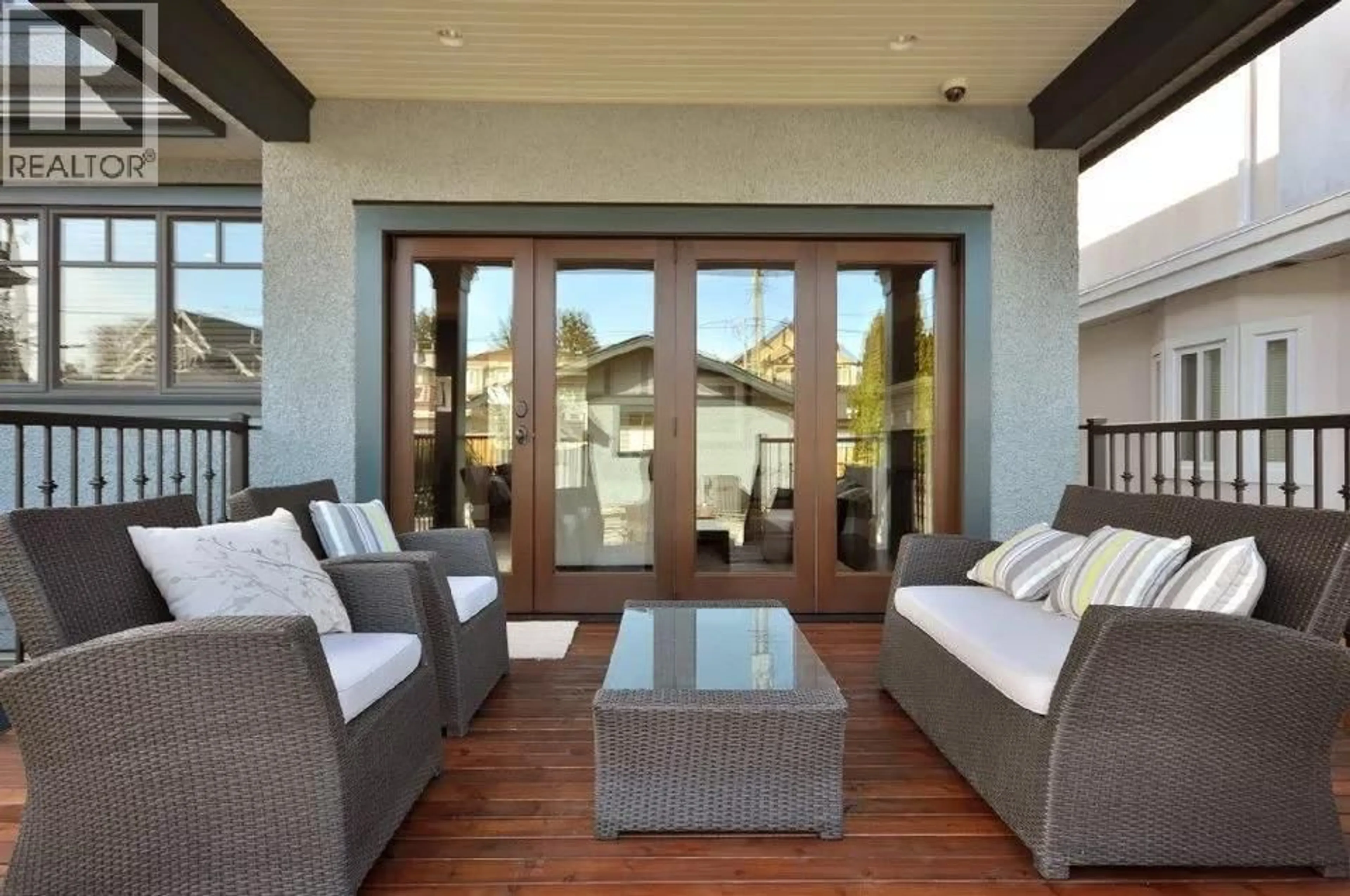 Patio, water/lake/river/ocean view for 2031 45TH AVENUE, Vancouver British Columbia V6M2H8