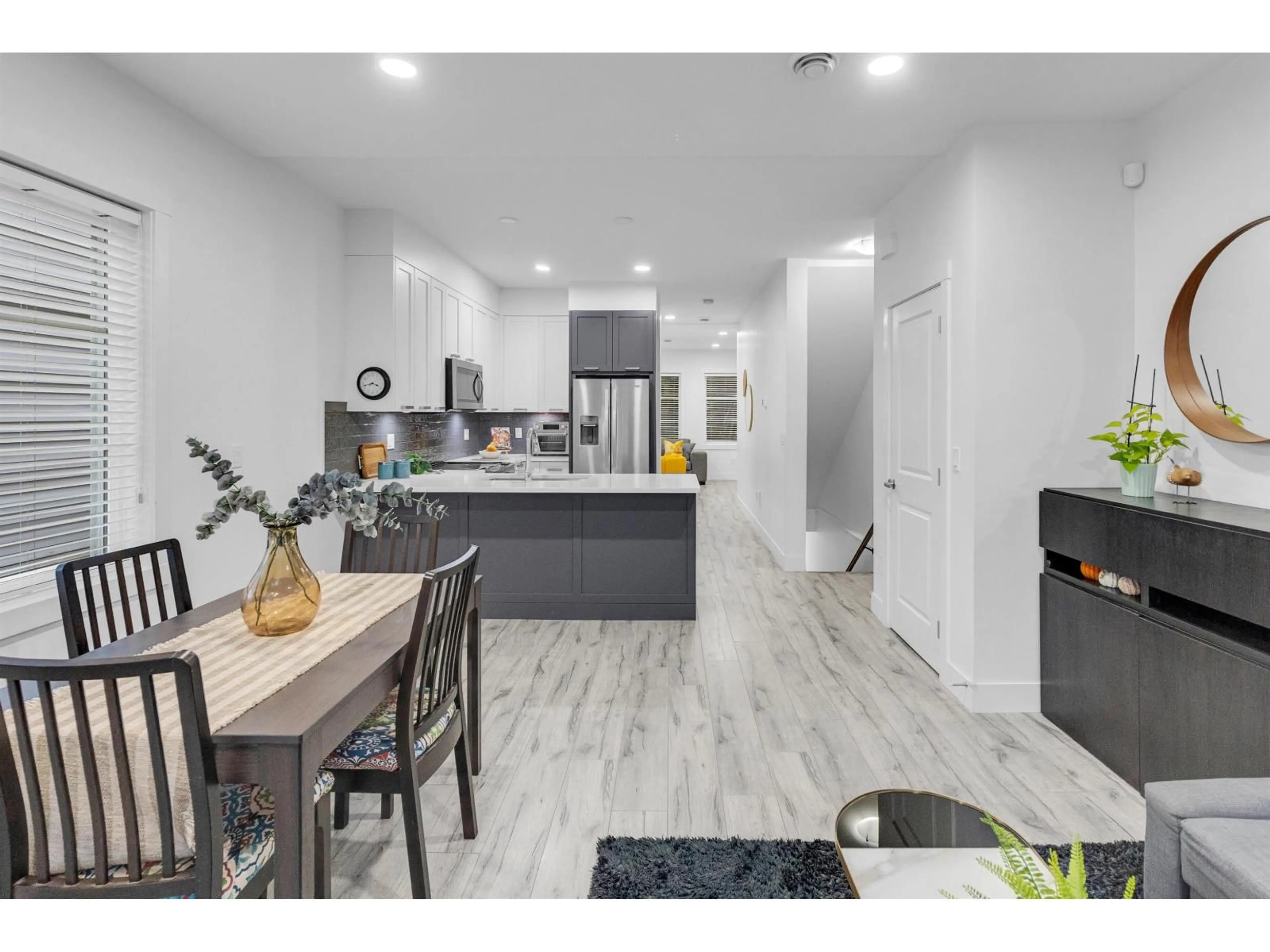 Open concept kitchen, unknown for 58 - 5867 129 STREET, Surrey British Columbia V3X0J4