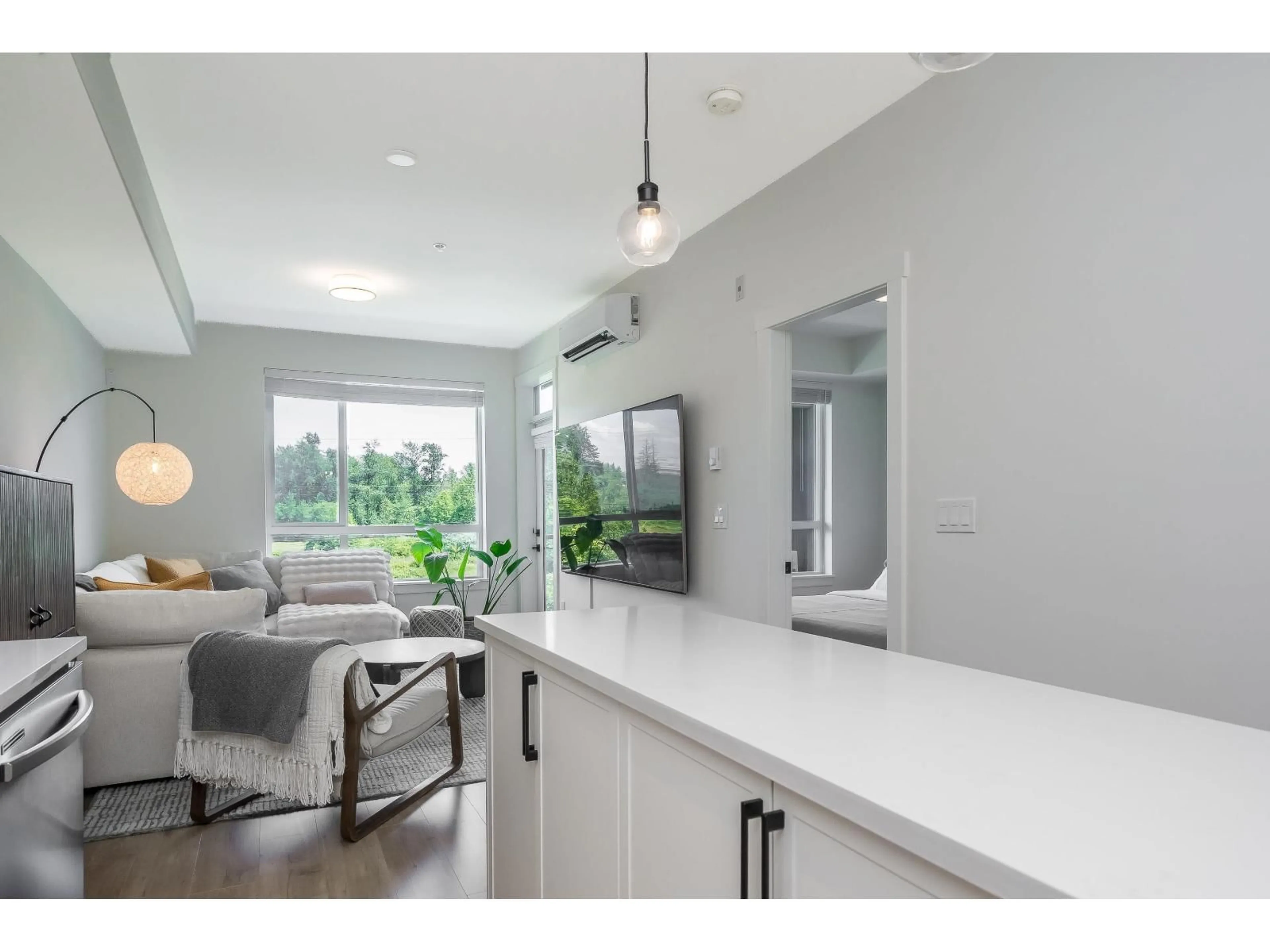 Open concept kitchen, unknown for 316 - 19935 75A AVENUE, Langley British Columbia V2Y4L5