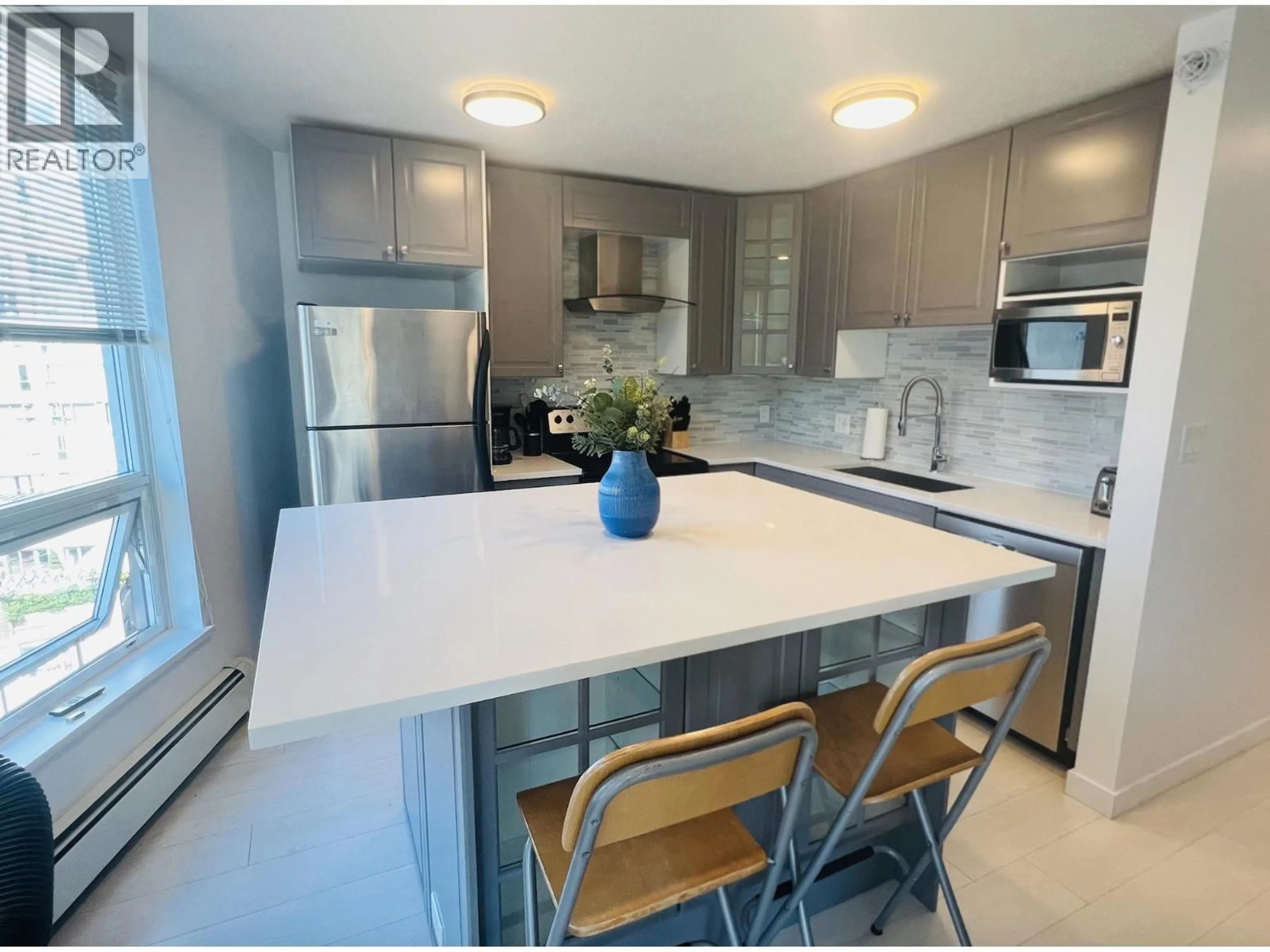 Open concept kitchen, unknown for 1202 - 188 KEEFER PLACE, Vancouver British Columbia V6B0J1