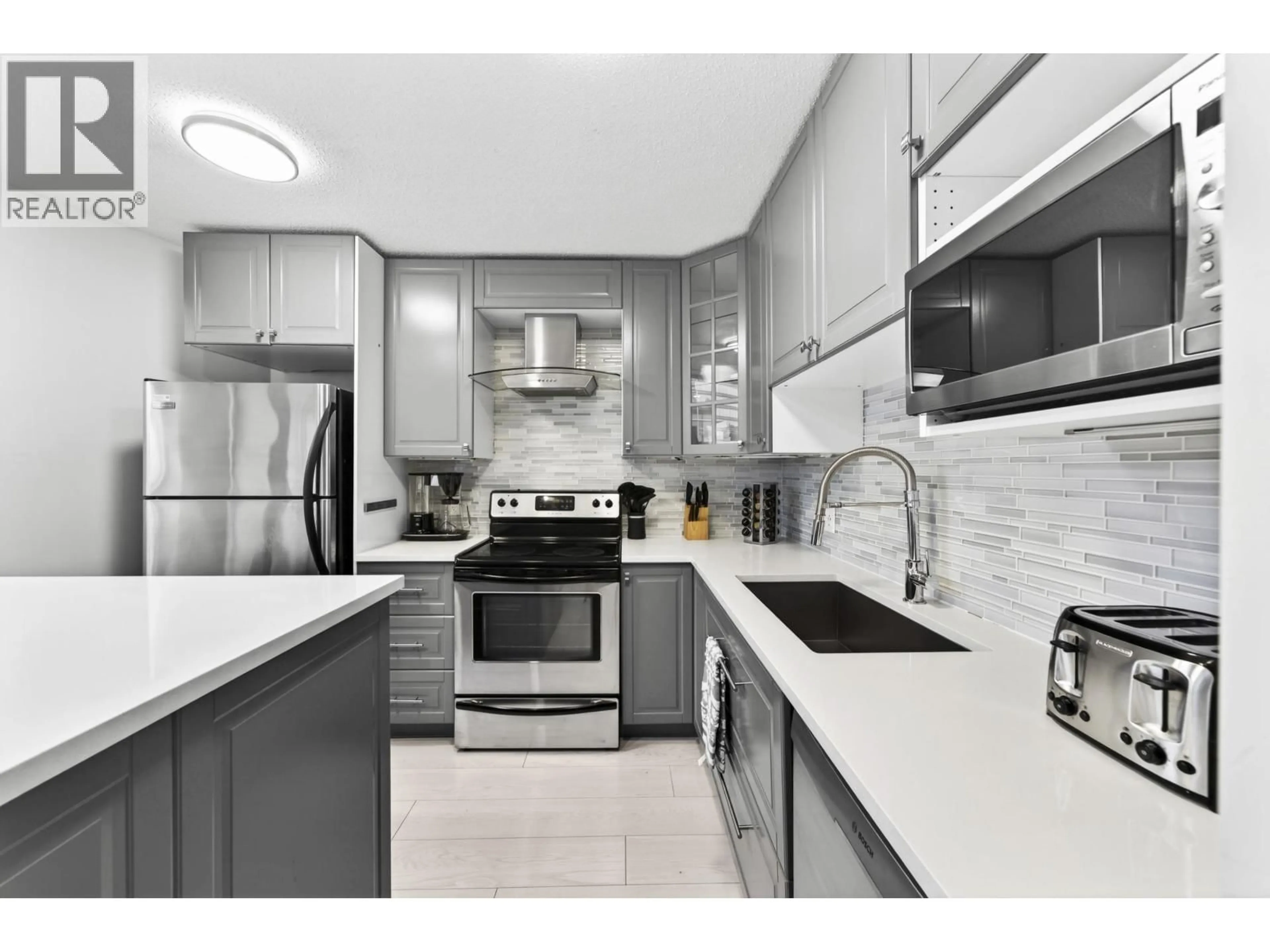 Standard kitchen, unknown for 1202 - 188 KEEFER PLACE, Vancouver British Columbia V6B0J1