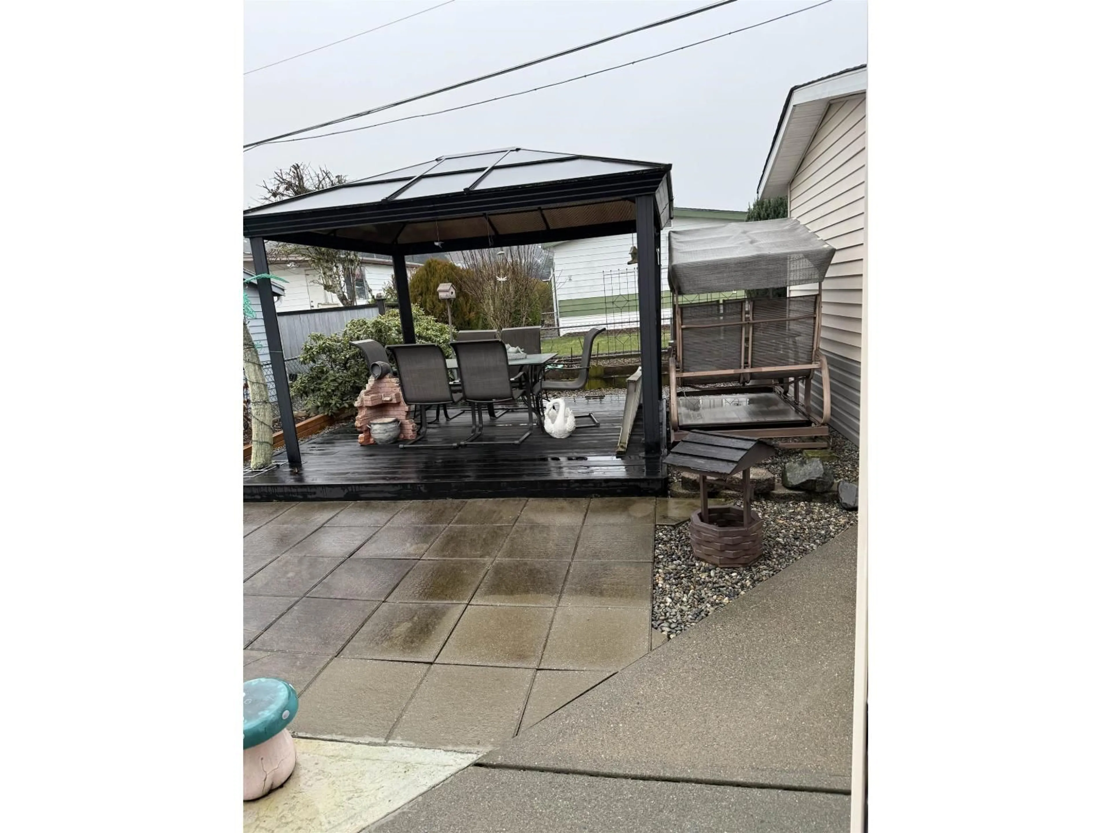 Patio, street for 222 - 27111 0 AVENUE, Langley British Columbia V4W2T5