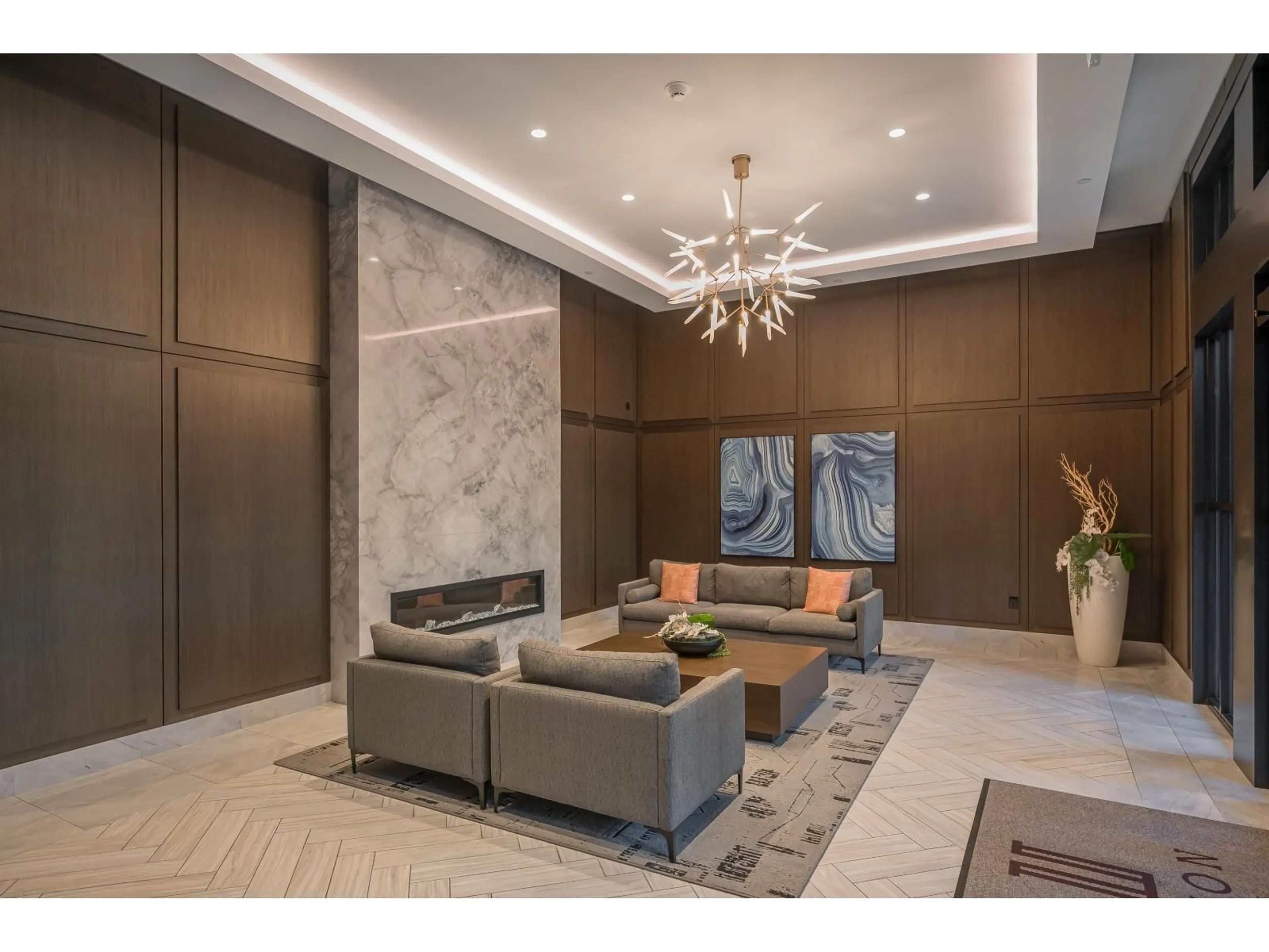 Lobby for B116 - 8150 207 STREET, Langley British Columbia V2Y4J3