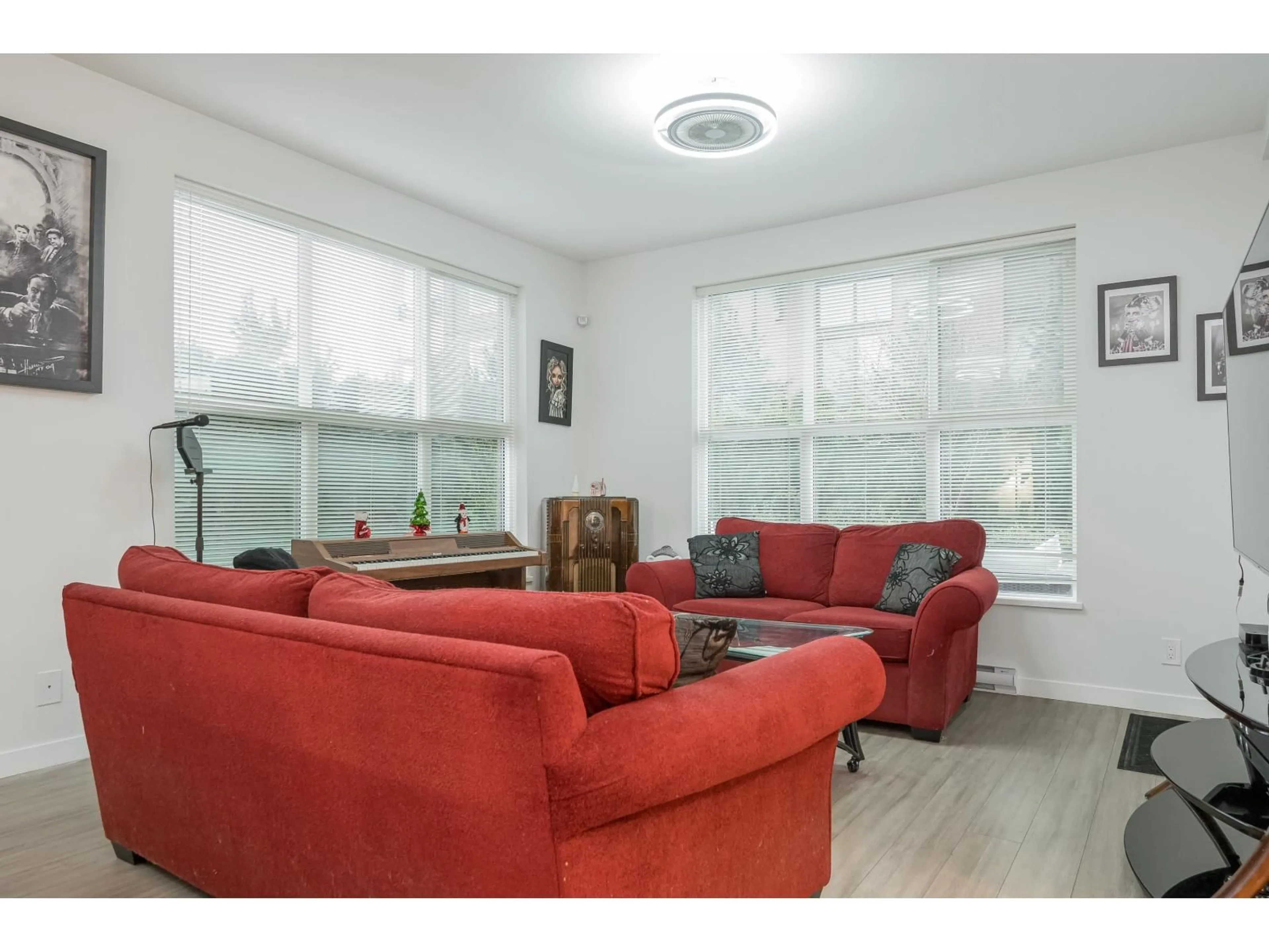 Living room with furniture, unknown for B116 - 8150 207 STREET, Langley British Columbia V2Y4J3