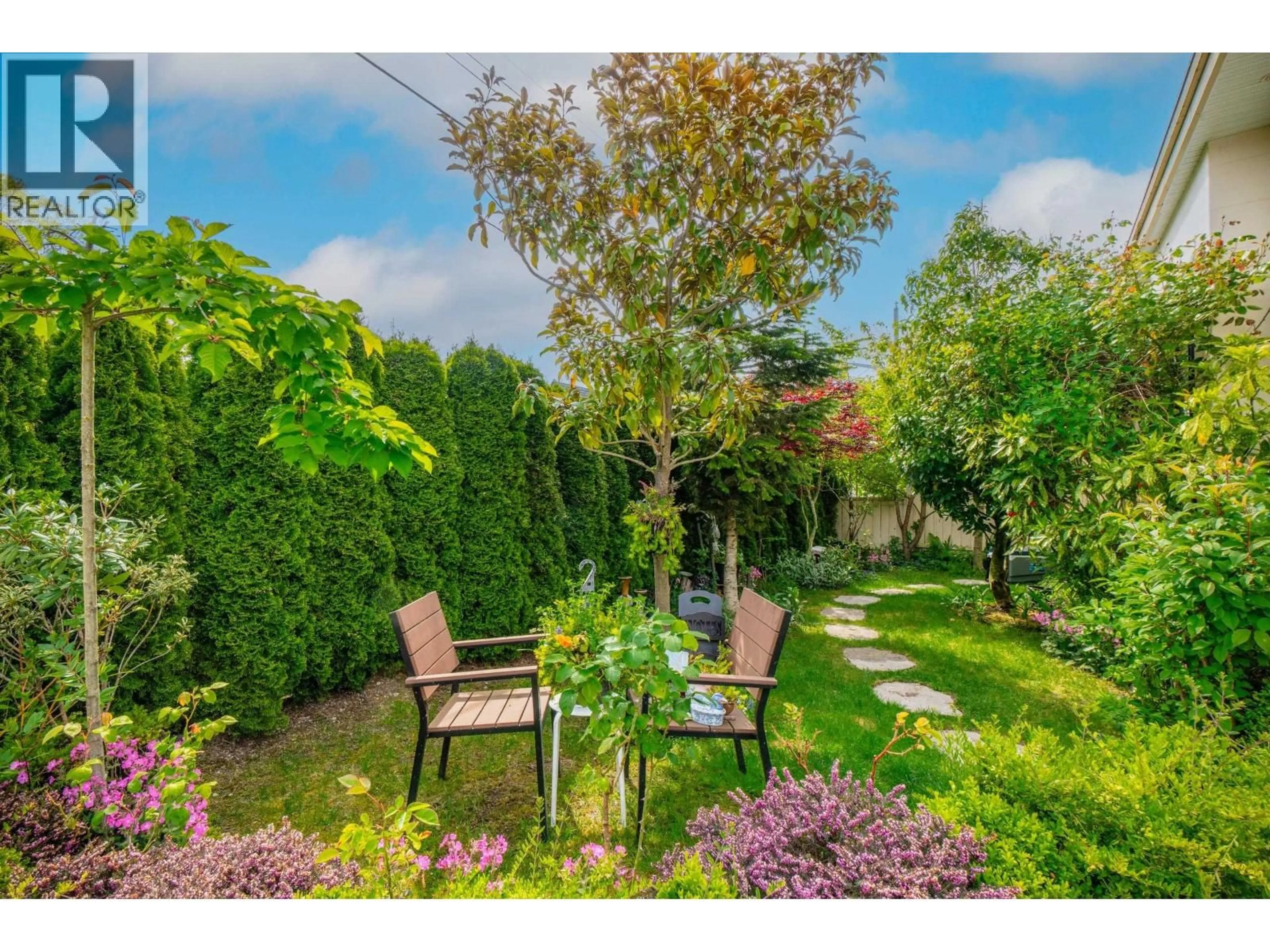 Patio, street for 9191 OAKMOND ROAD, Richmond British Columbia V7E1L7