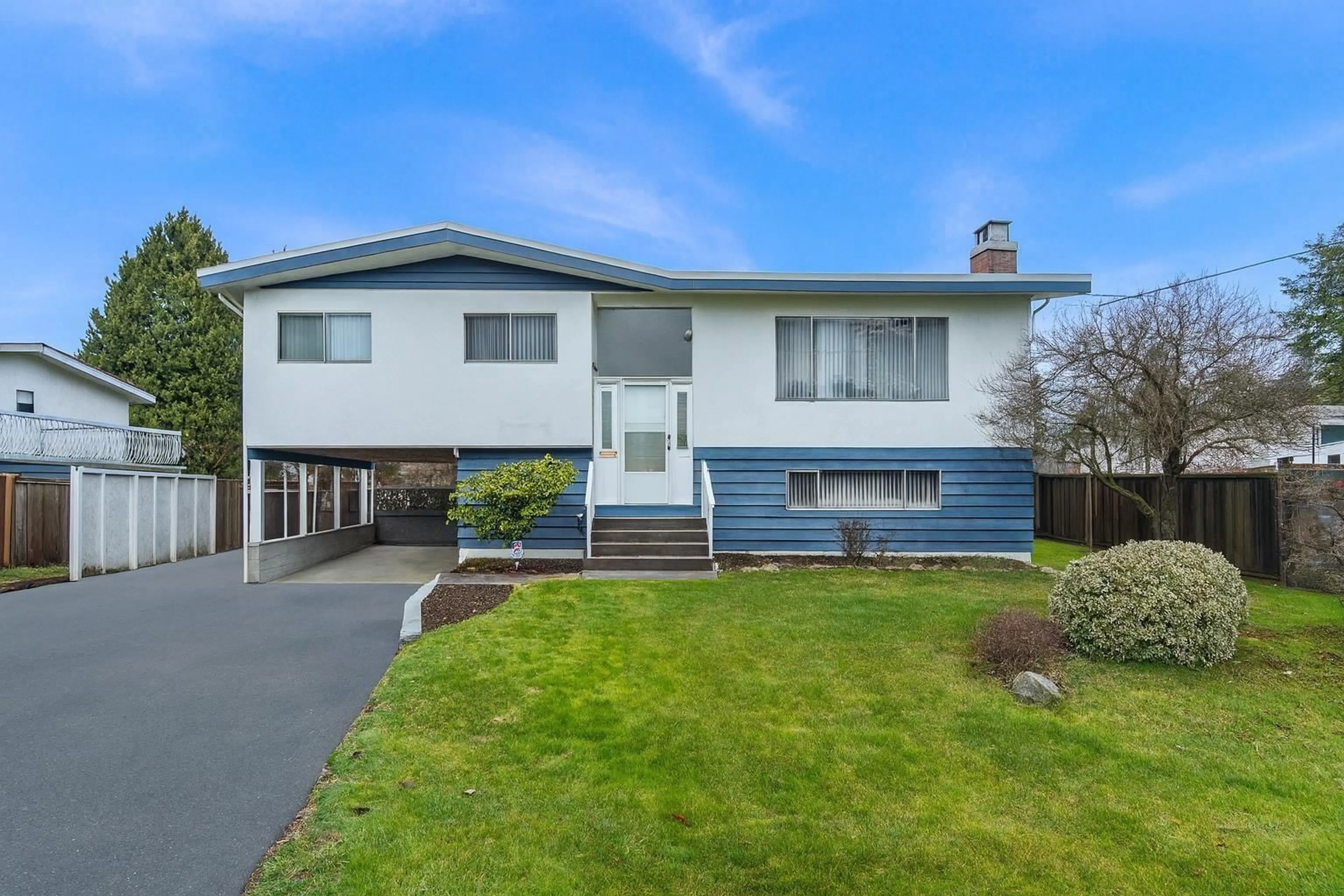 Home with vinyl exterior material, street for 11249 80 AVENUE, Delta British Columbia V4C1W9