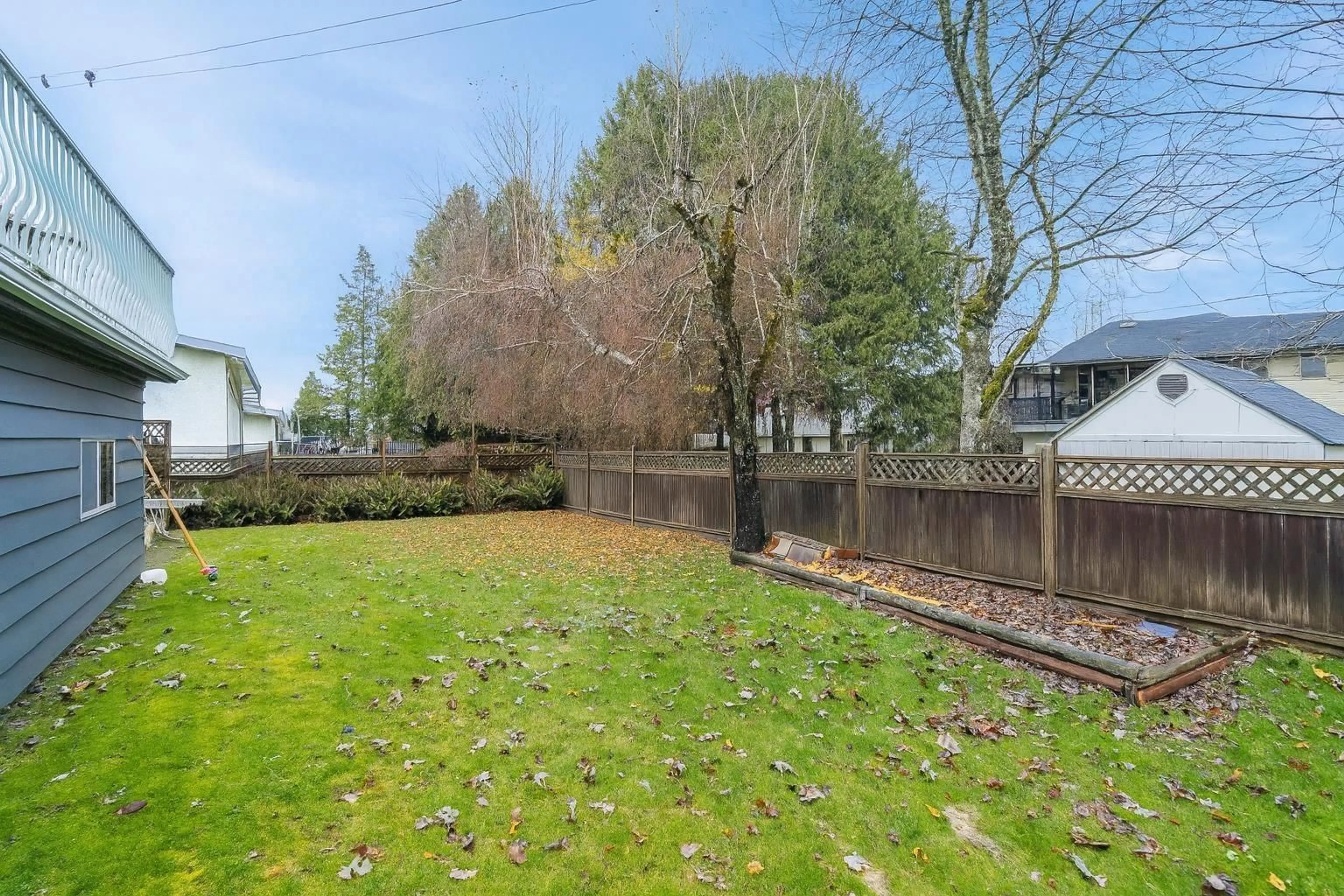 Patio, water/lake/river/ocean view for 11249 80 AVENUE, Delta British Columbia V4C1W9