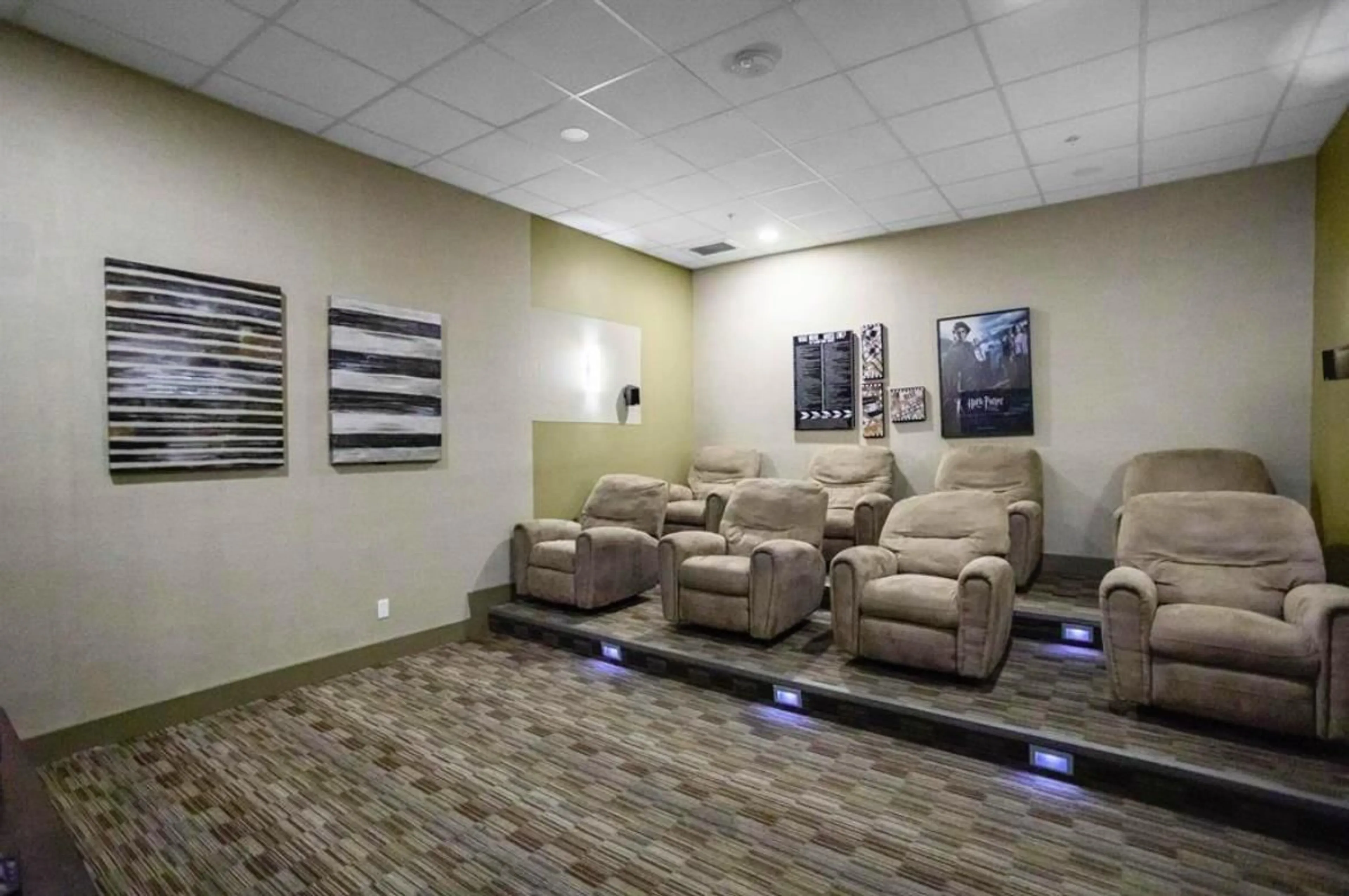 Home theater for 801 - 13399 104 AVENUE, Surrey British Columbia V3T0C9