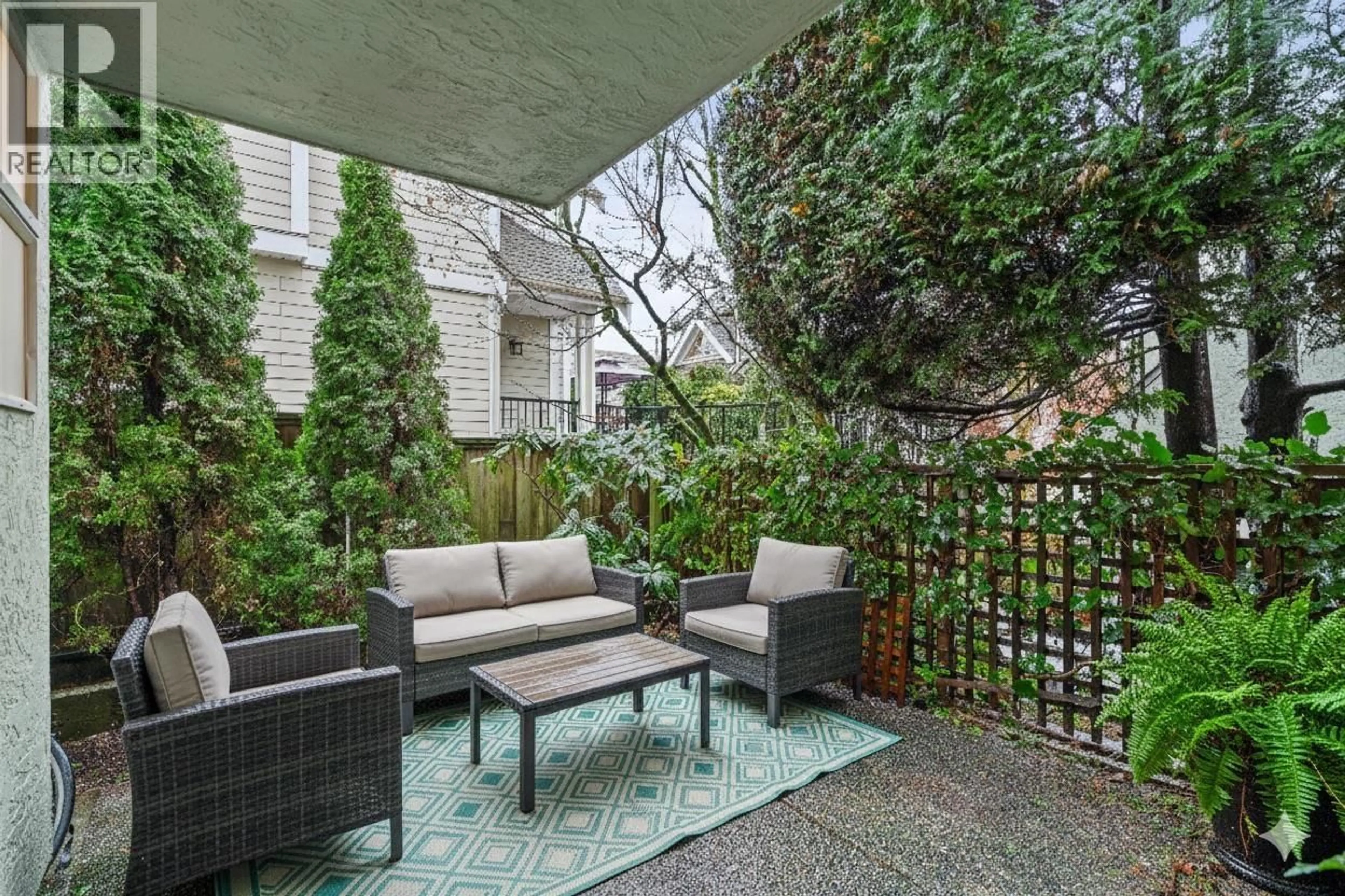 Patio, street for 2 - 410 MAHON AVENUE, North Vancouver British Columbia V7M2R5