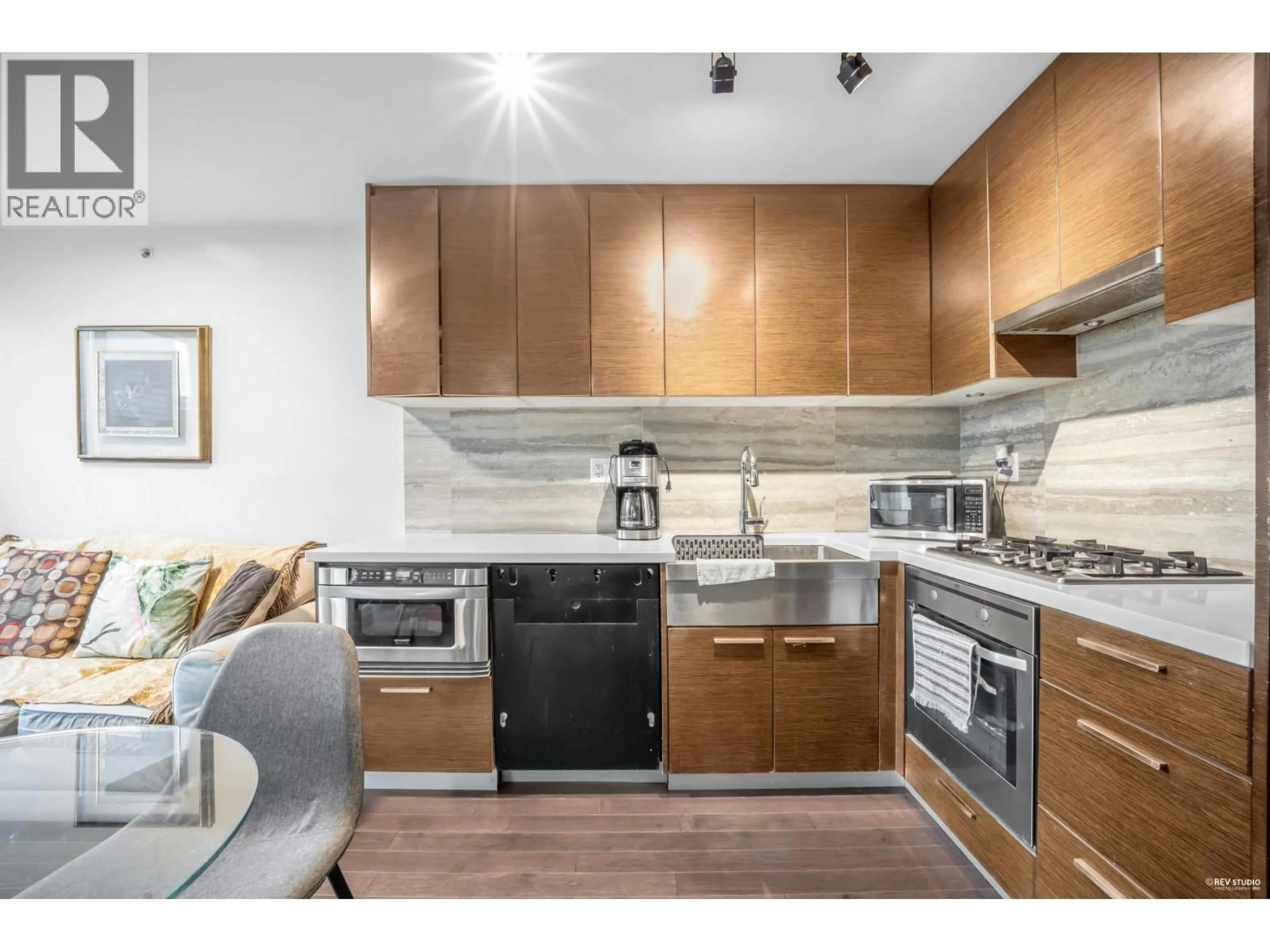 Standard kitchen, unknown for 1602 - 535 SMITHE STREET, Vancouver British Columbia V6B0H2