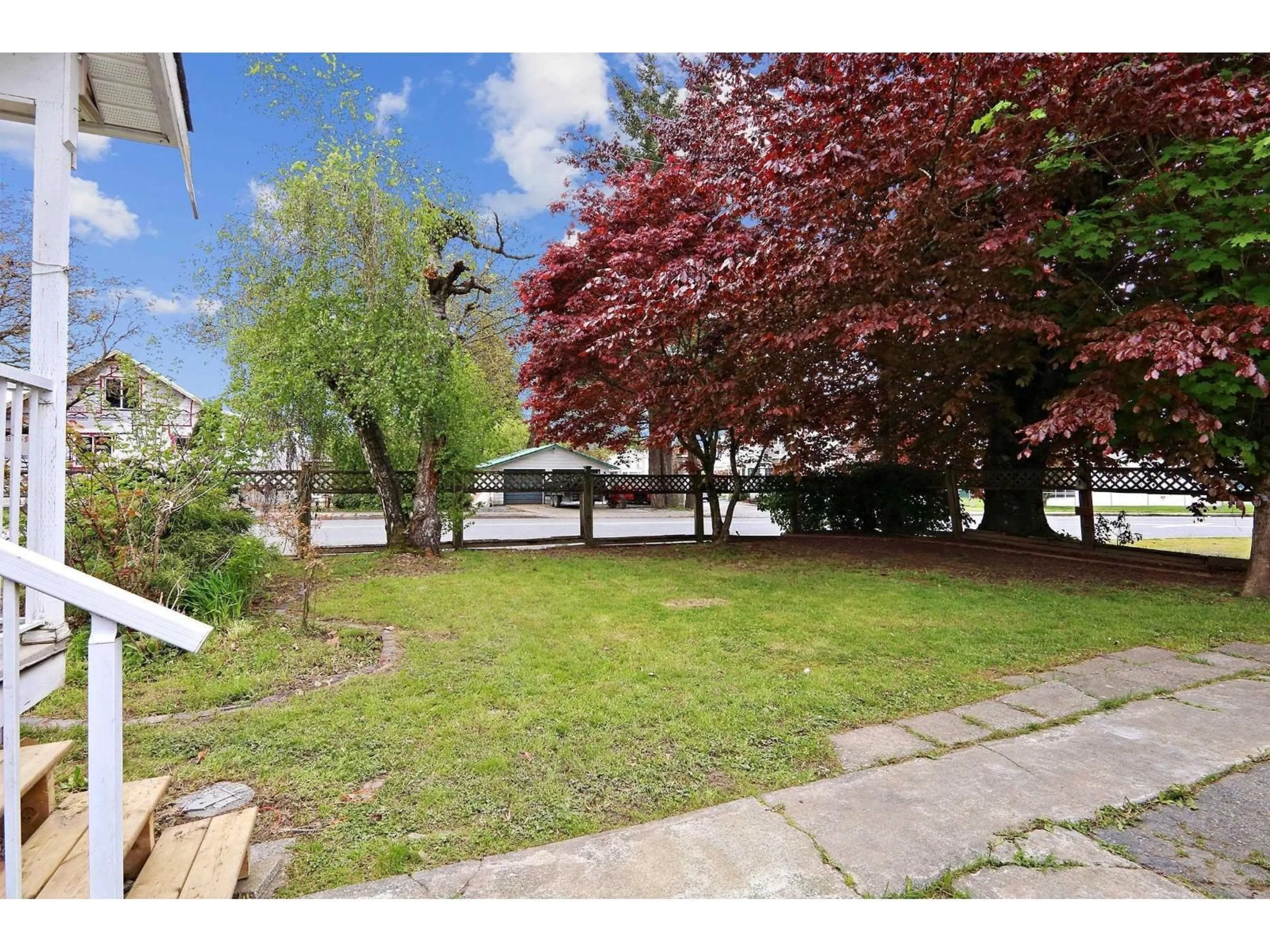 Patio, street for 45858 REECE AVENUE, Chilliwack British Columbia V2P2Z5