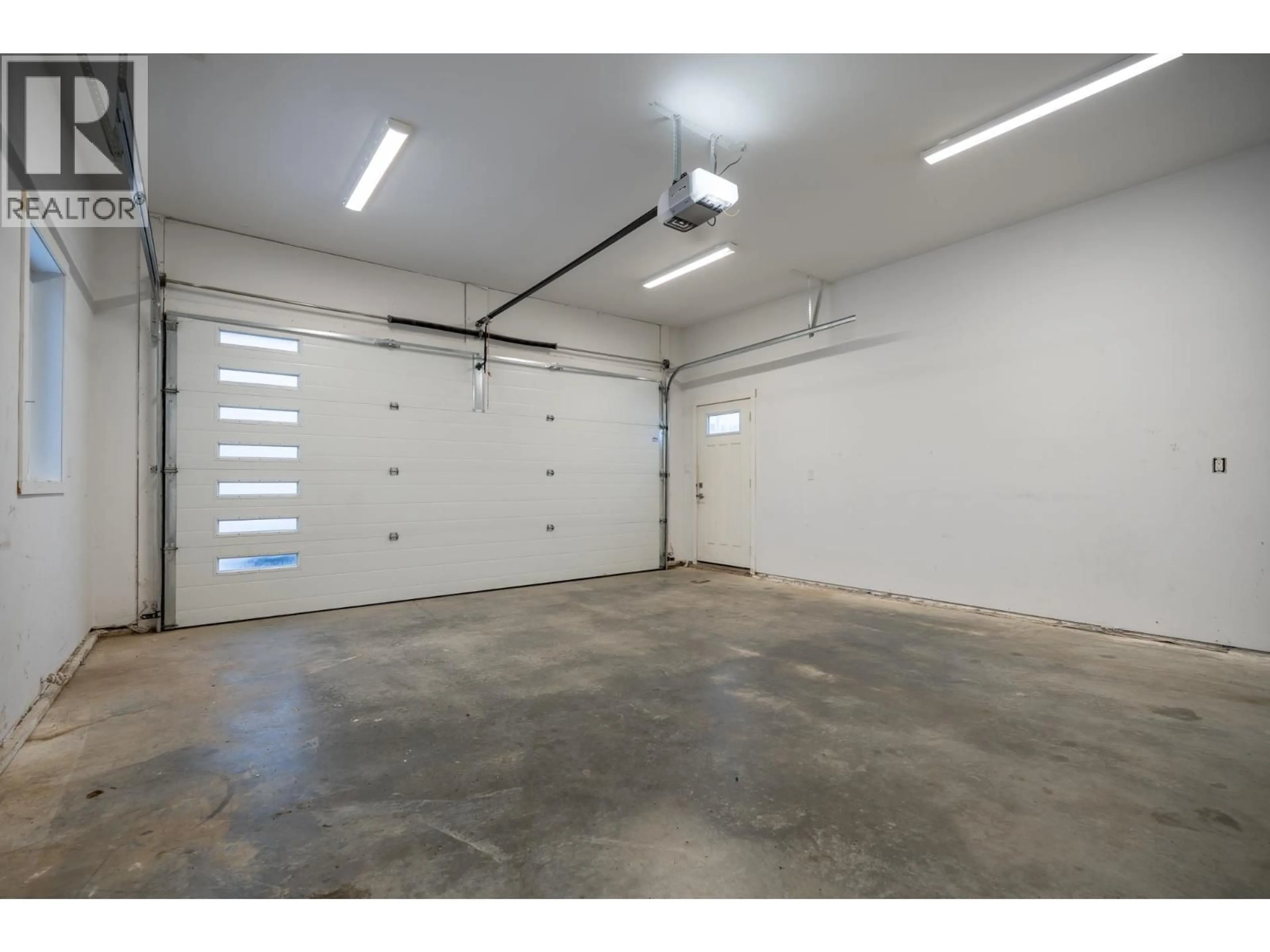 Indoor garage for 4724 GANNETT ROAD, Prince George British Columbia V2N0B7