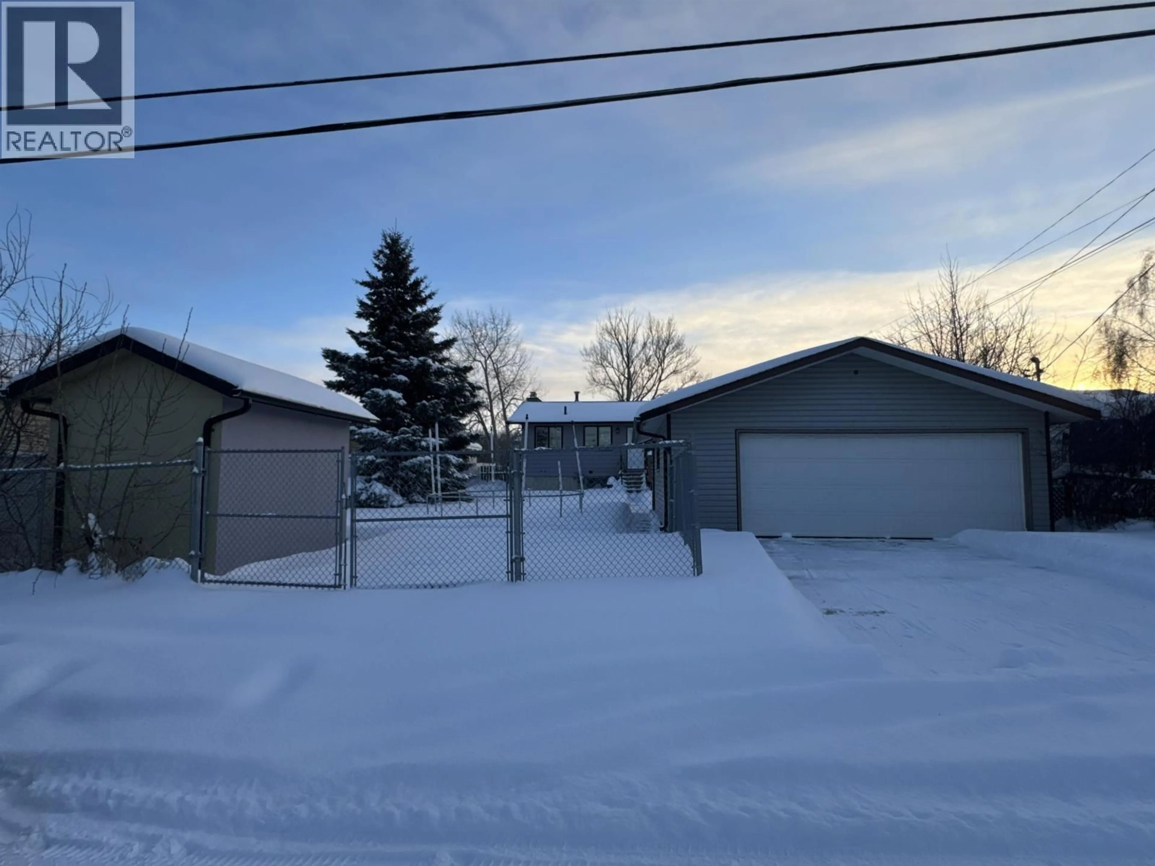 Shed for 9908 111 AVENUE, Fort St. John British Columbia V1J2V1