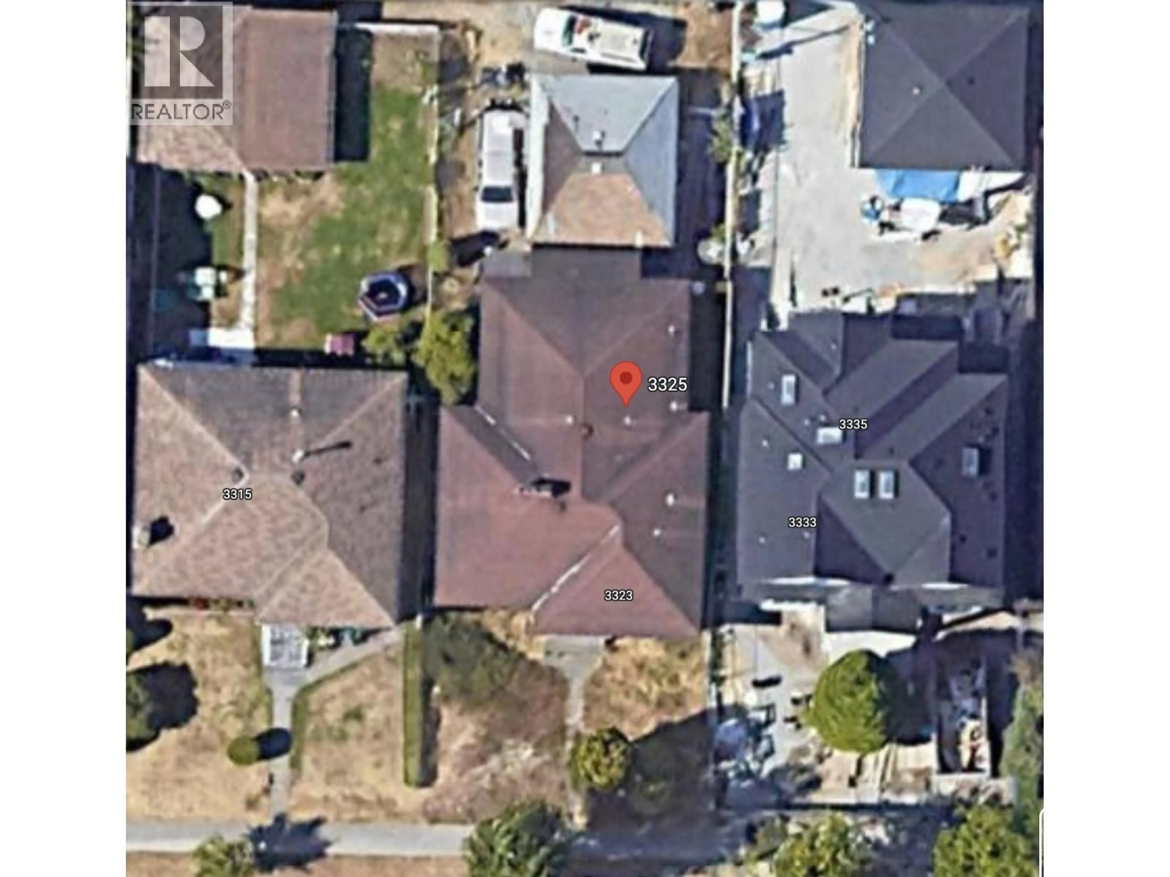A pic from outside/outdoor area/front of a property/back of a property/a pic from drone, street for 3325 49TH AVENUE, Vancouver British Columbia V5S1L7