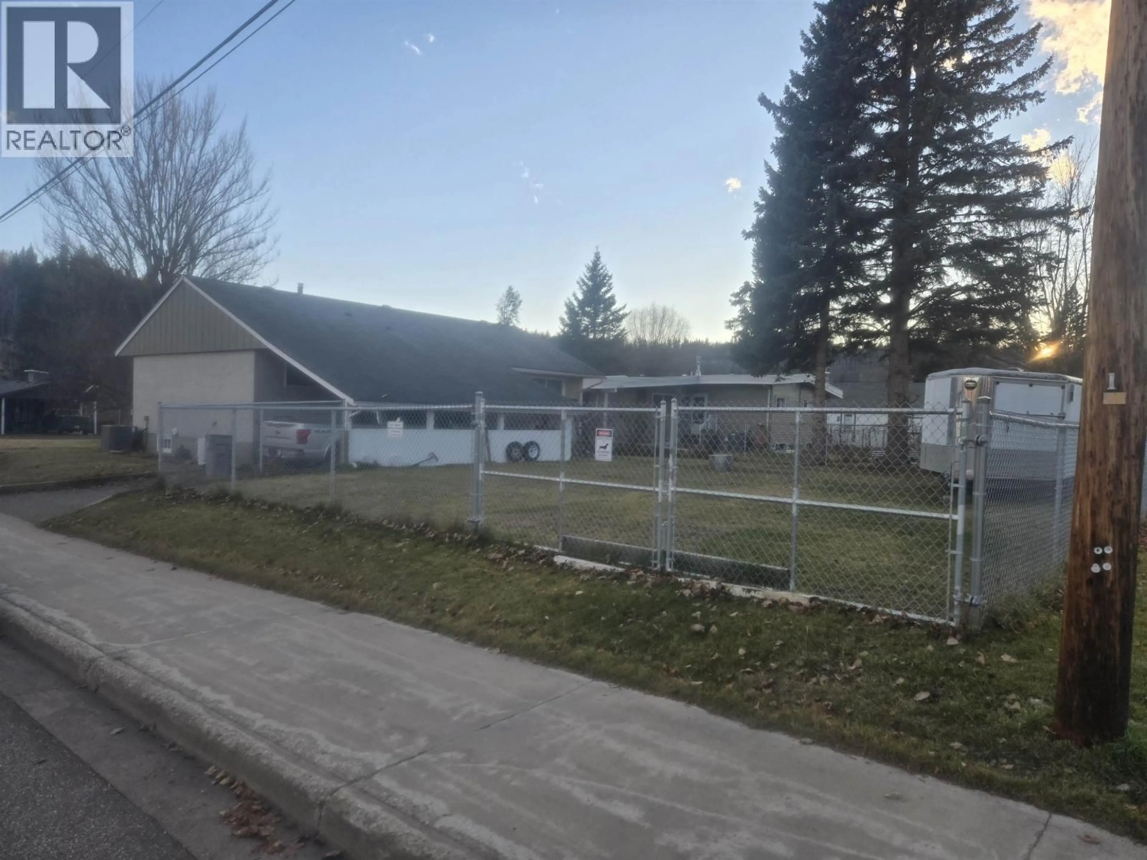 Unknown for 1191 MOFFAT AVENUE, Quesnel British Columbia V2J3A6