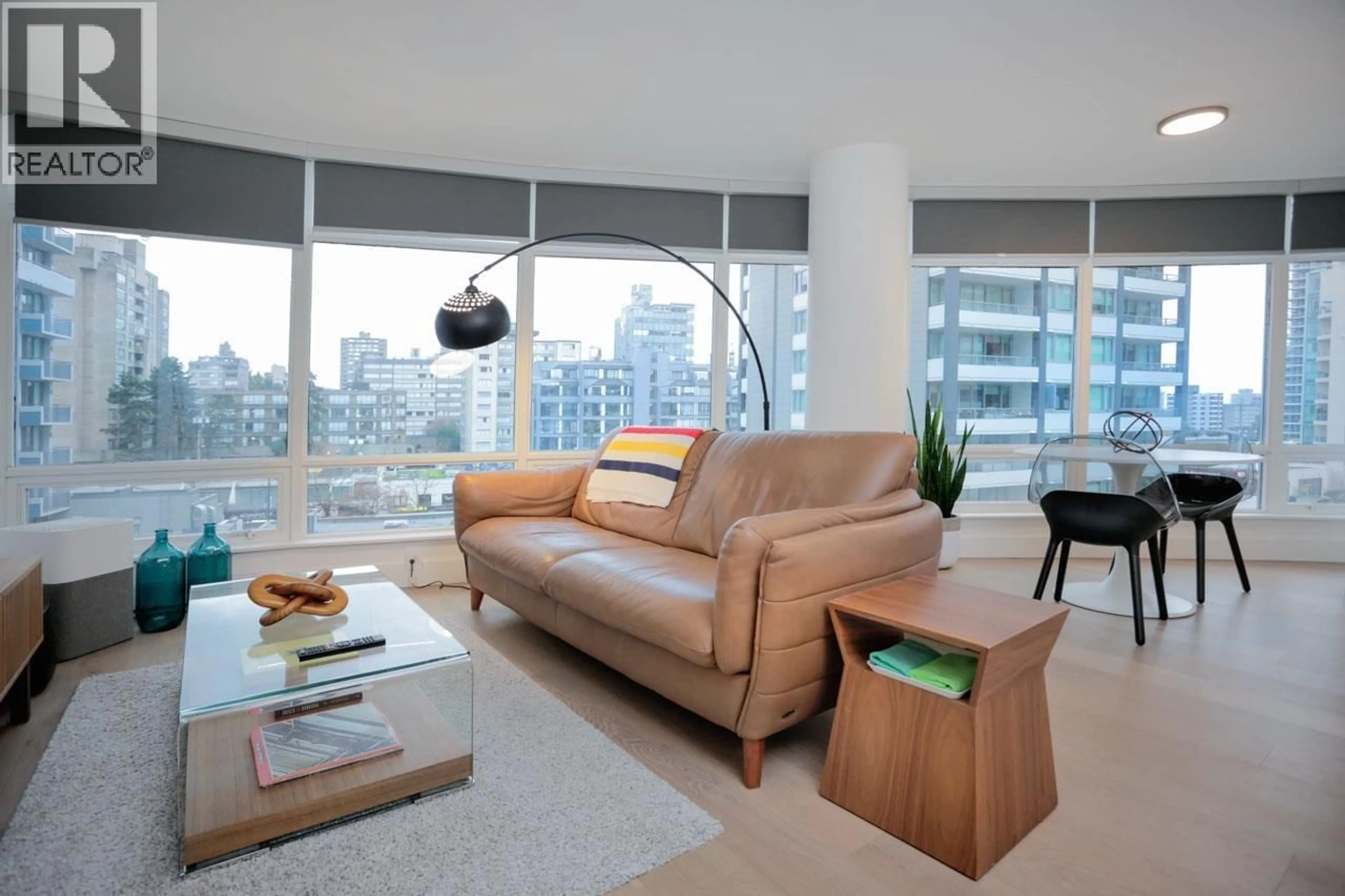 Living room with furniture, unknown for 703 - 1288 ALBERNI STREET, Vancouver British Columbia V6E4N5