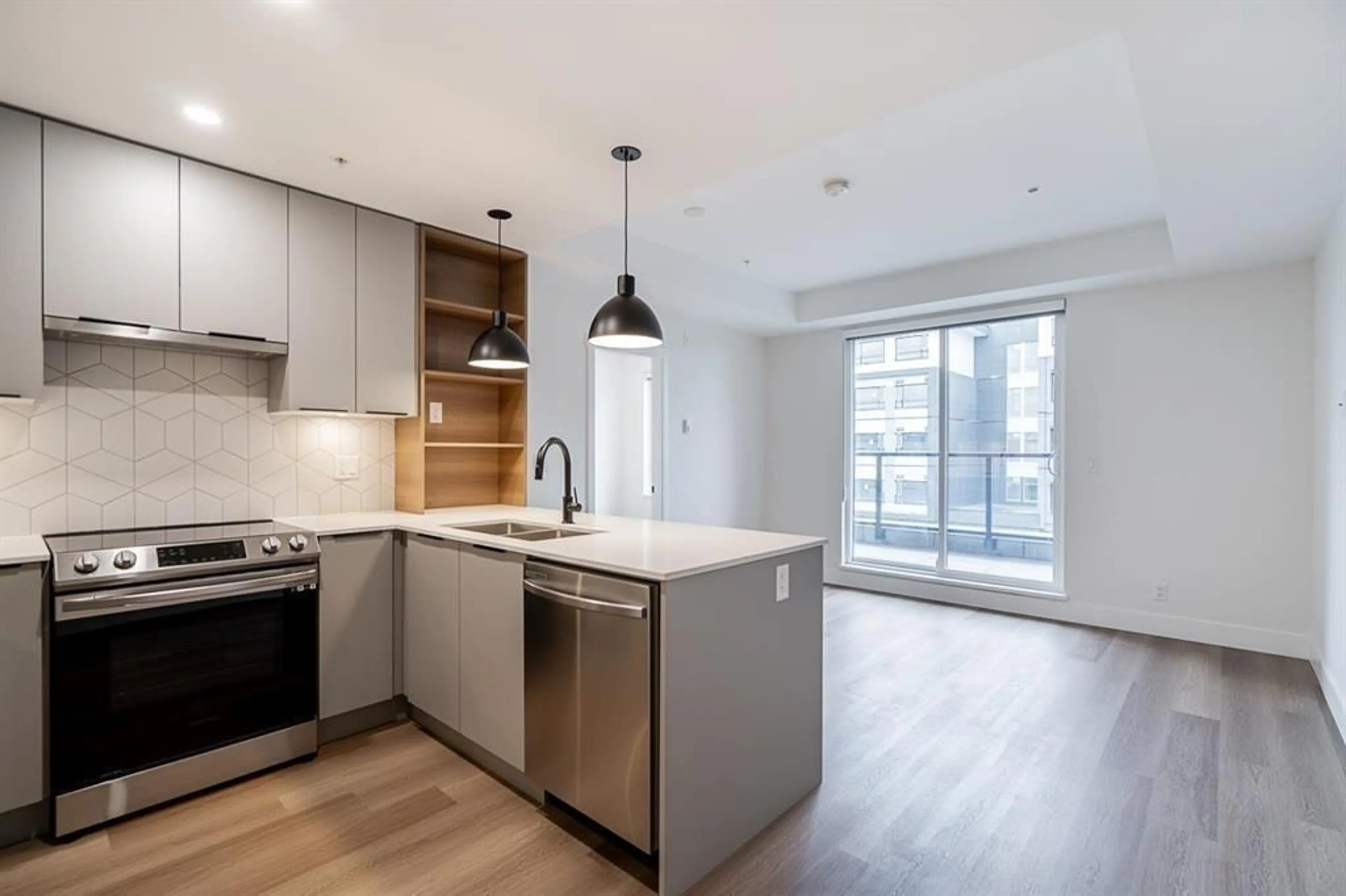 Open concept kitchen, unknown for 405 - 10778 138 STREET, Surrey British Columbia V3T5T2