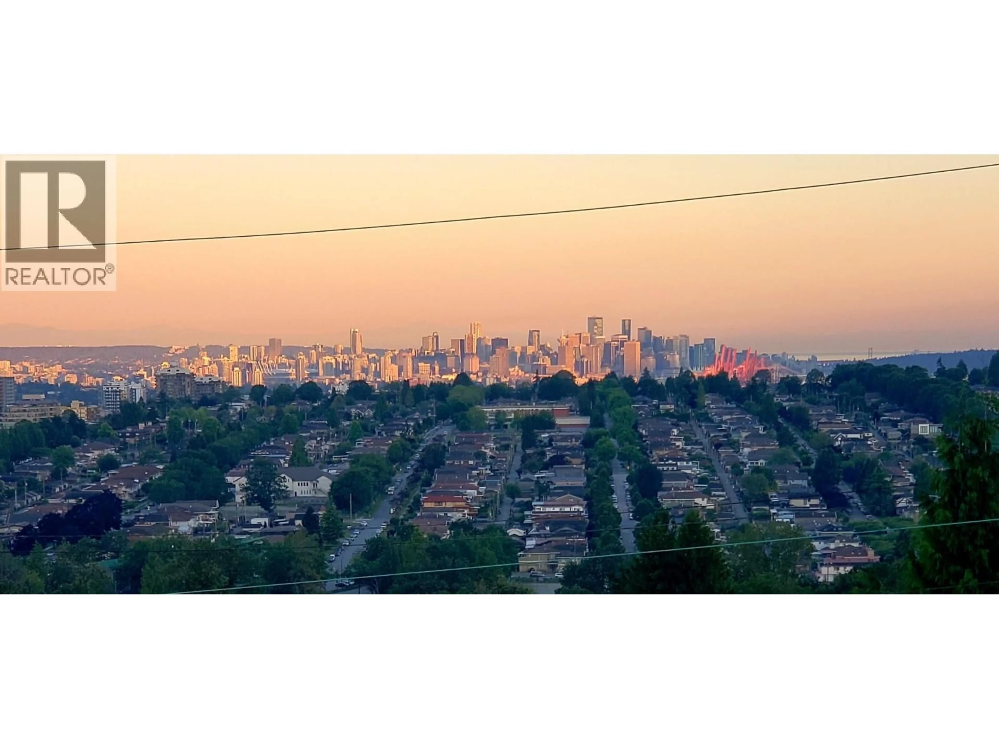 Blurry image for 11 HYTHE AVENUE, Burnaby British Columbia V5B3H6