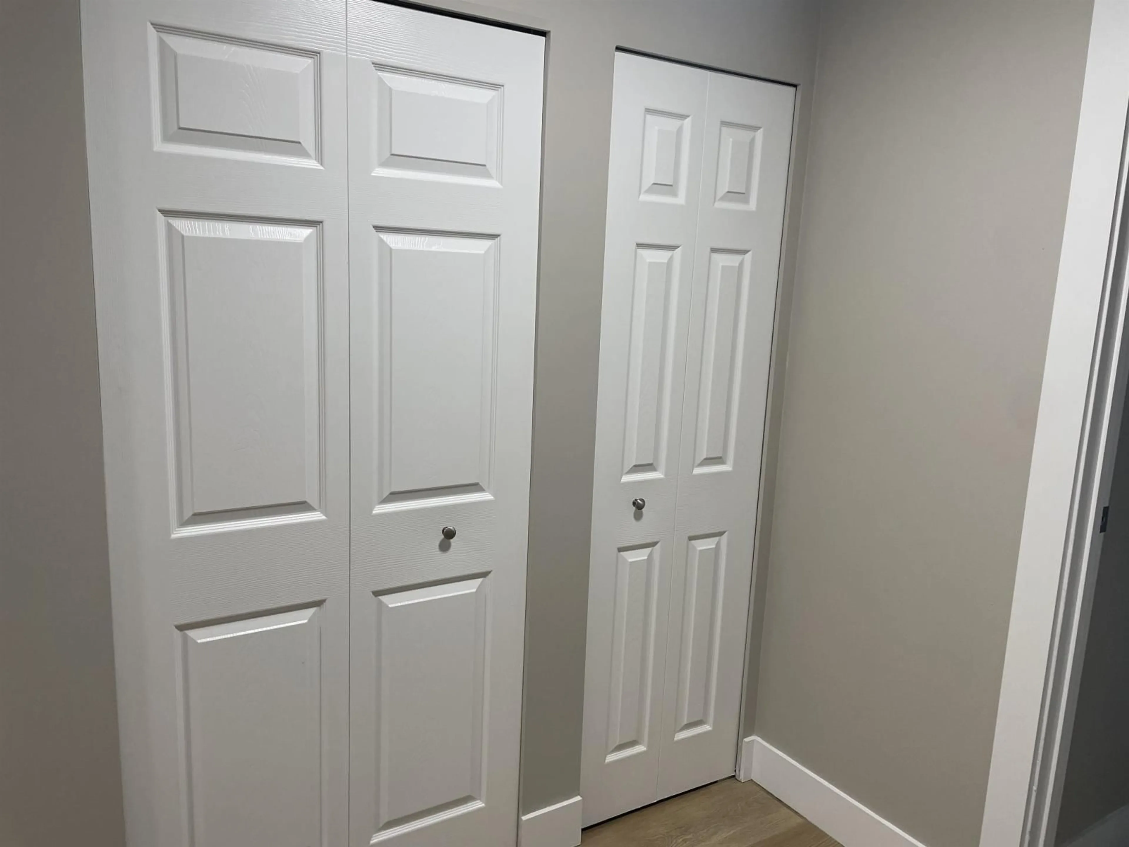 Storage room or clothes room or walk-in closet for 215 - 2551 WILLOW LANE, Abbotsford British Columbia V2S5Z9