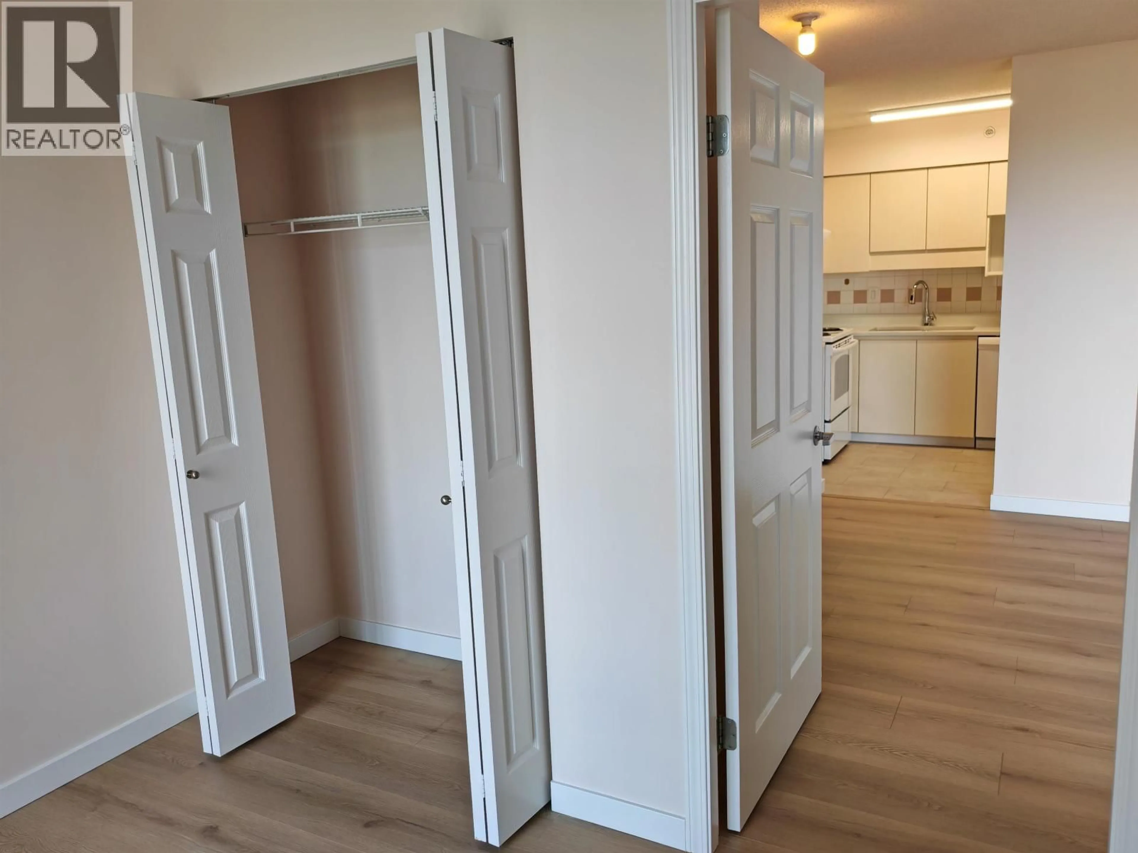 Unknown for 807 - 8246 LANSDOWNE ROAD, Richmond British Columbia V6X3Y4