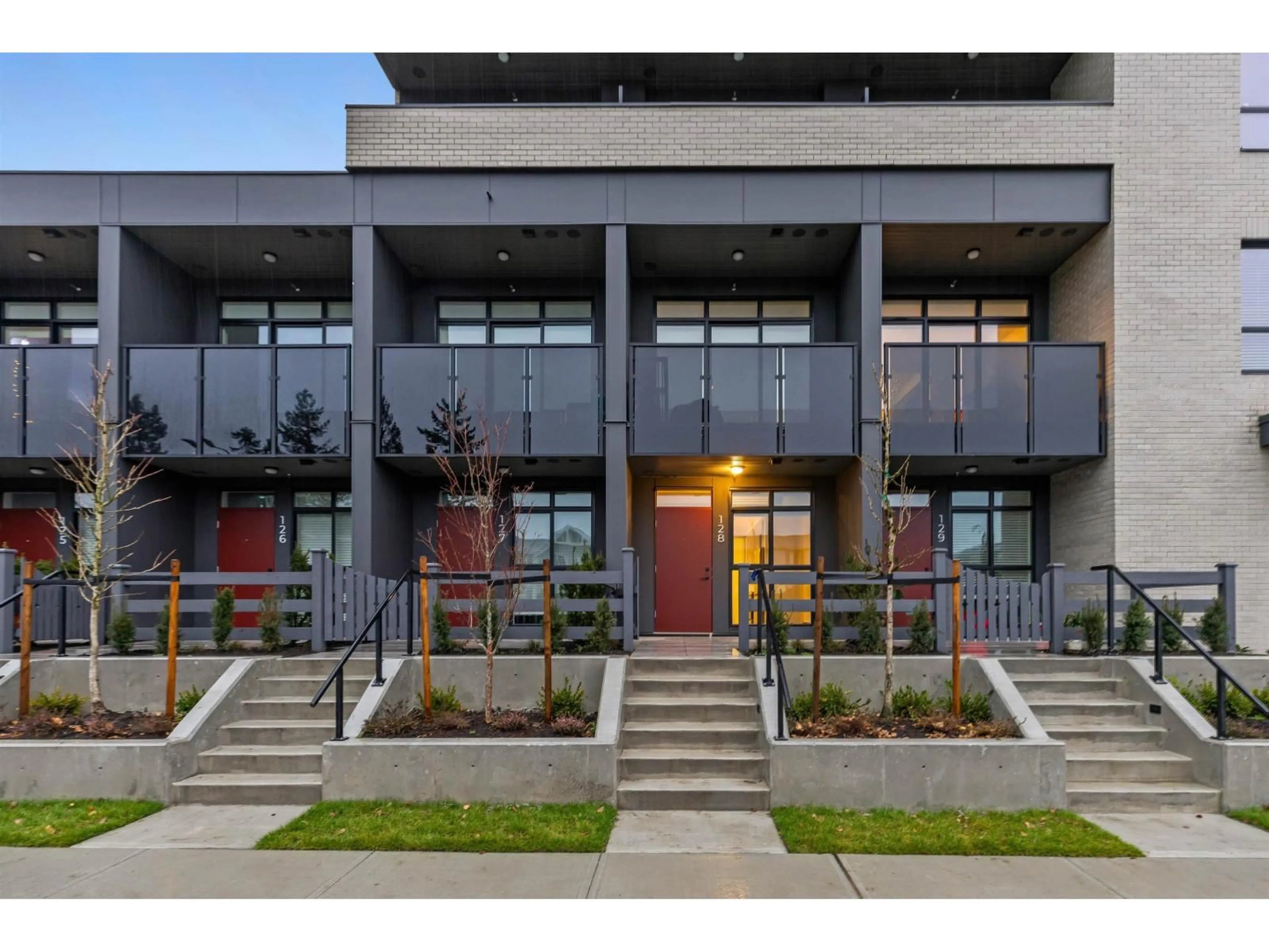 Unknown for 128 - 8509 158 STREET, Surrey British Columbia V4N6Y6