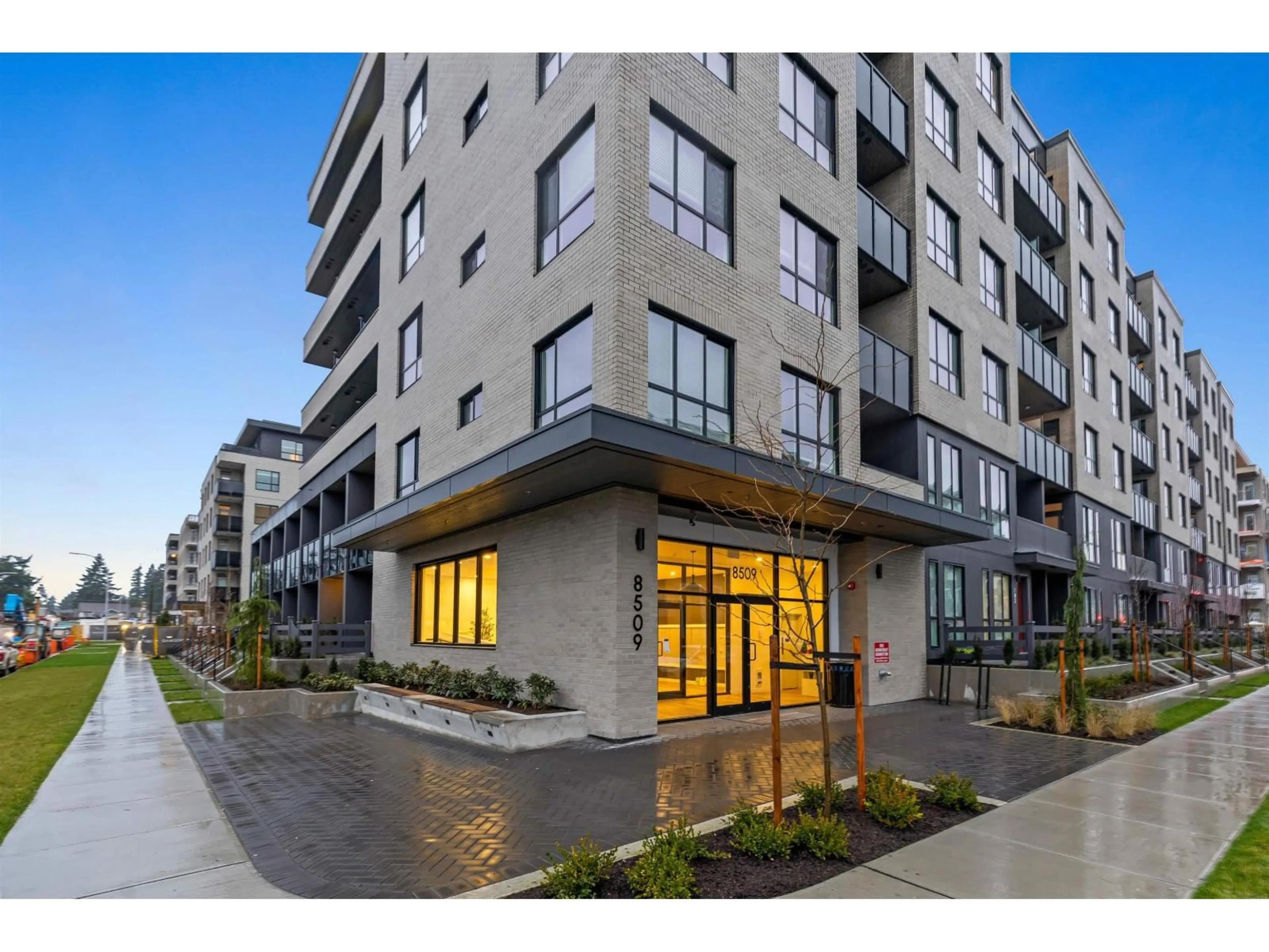 Patio, street for 128 - 8509 158 STREET, Surrey British Columbia V4N6Y6